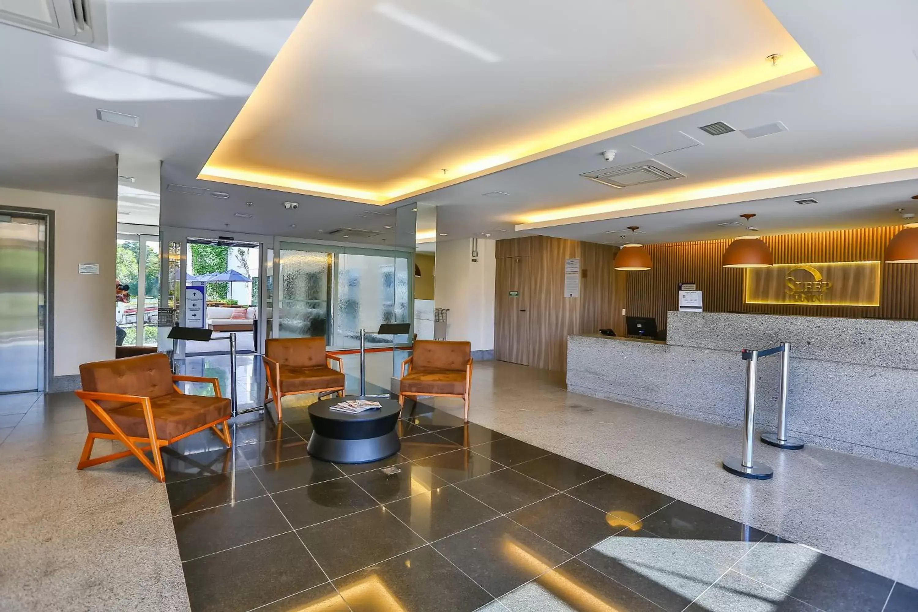 Lobby or reception in Sleep Inn Aeroporto de Guarulhos - São Paulo Lobby or reception in Sleep Inn Aeroporto de Guarulhos - São Paulo