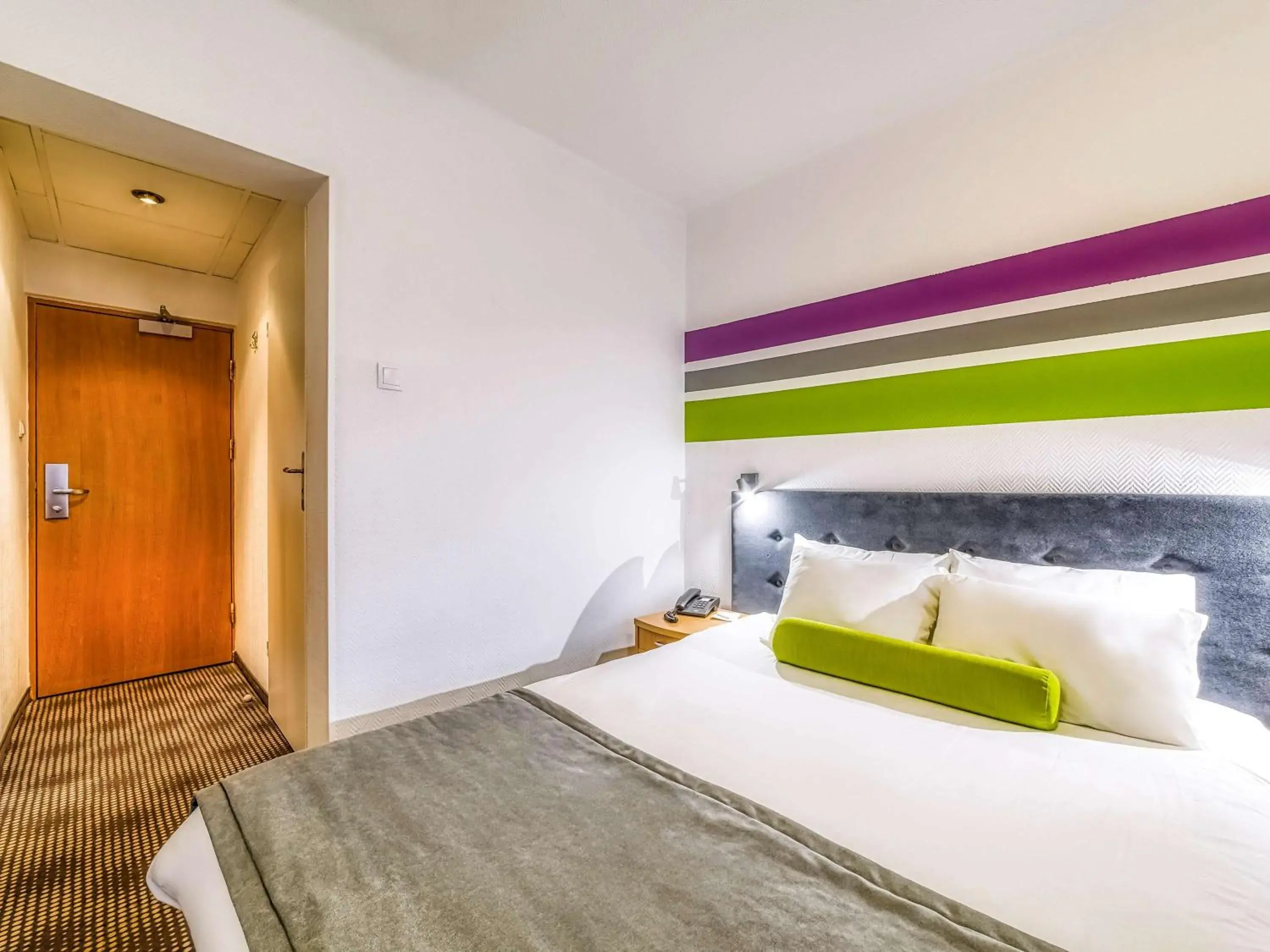 Photo of the whole room, Bed in Ibis Style Bielsko Biala