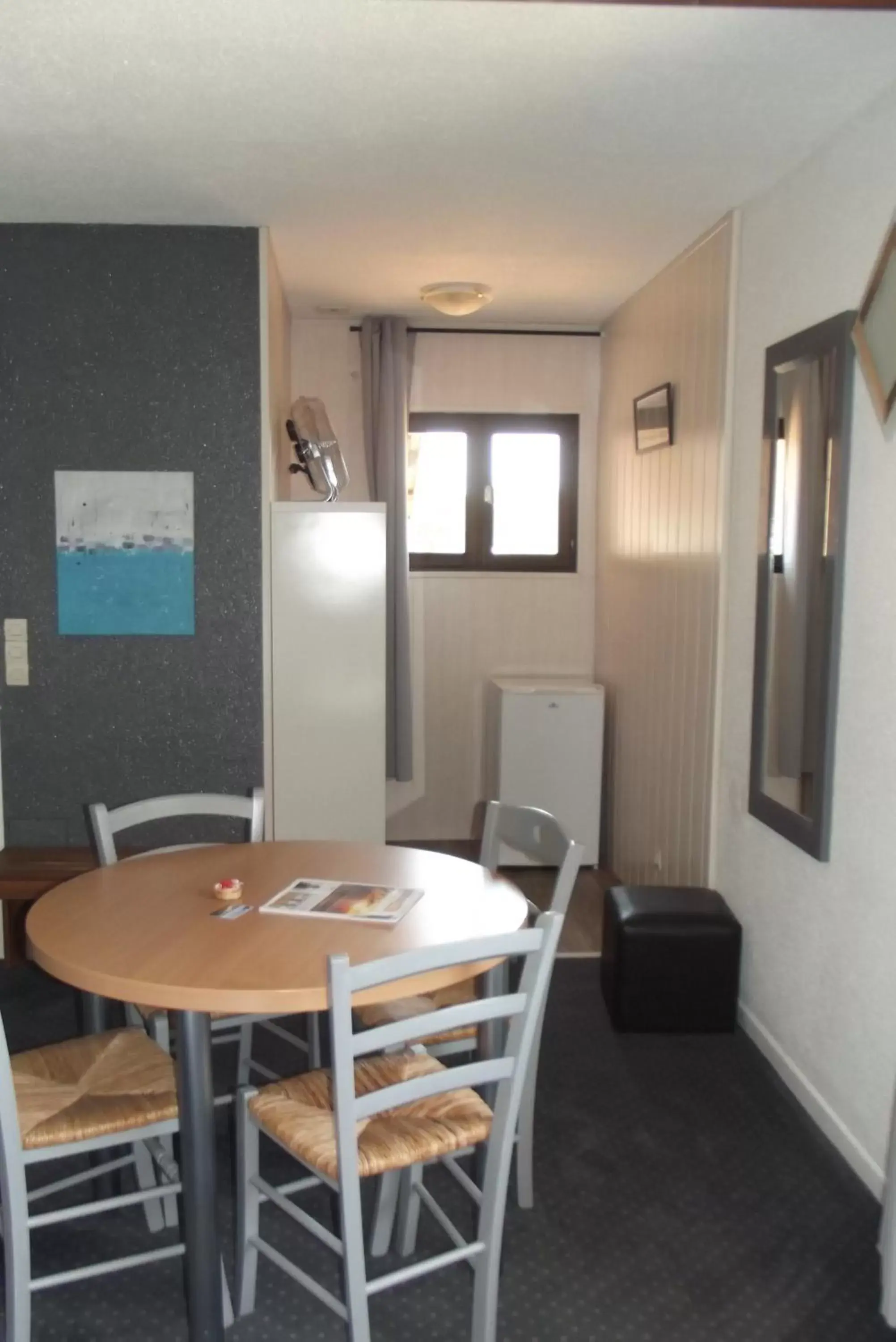 Bedroom, Dining Area in Les Jardins de L'Ocean