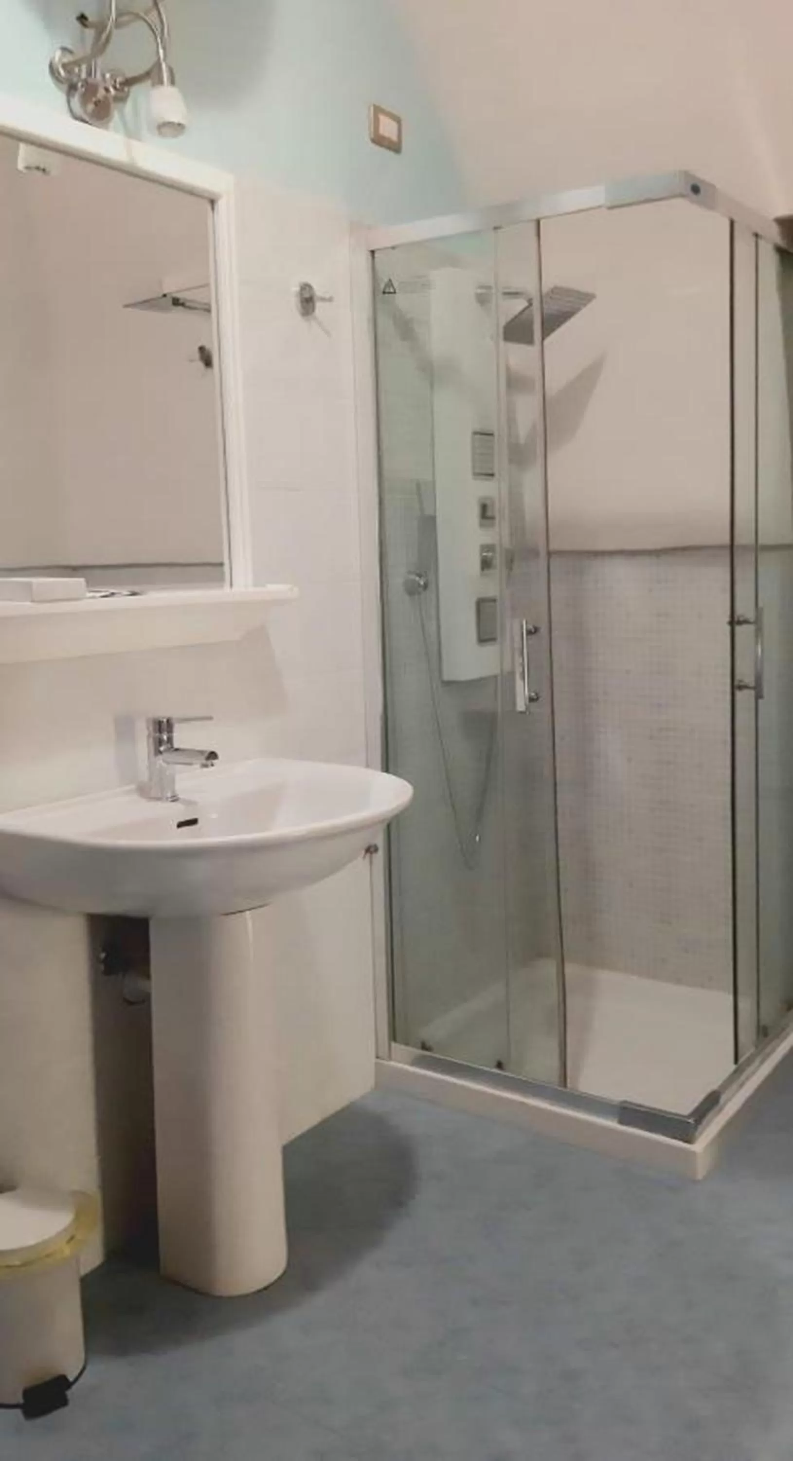 Bathroom in Domus Salentina