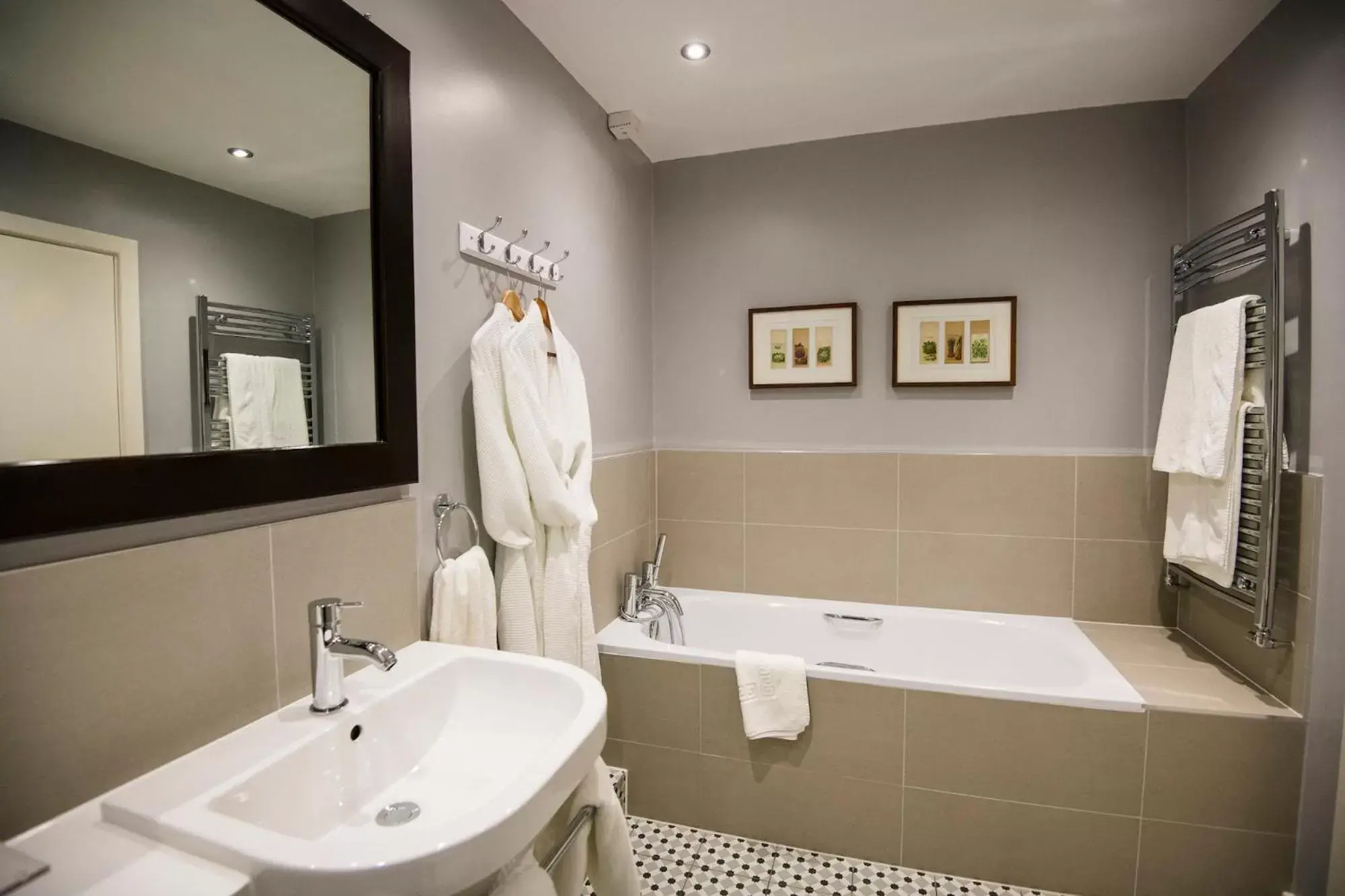 Bathroom in Holdsworth House Hotel