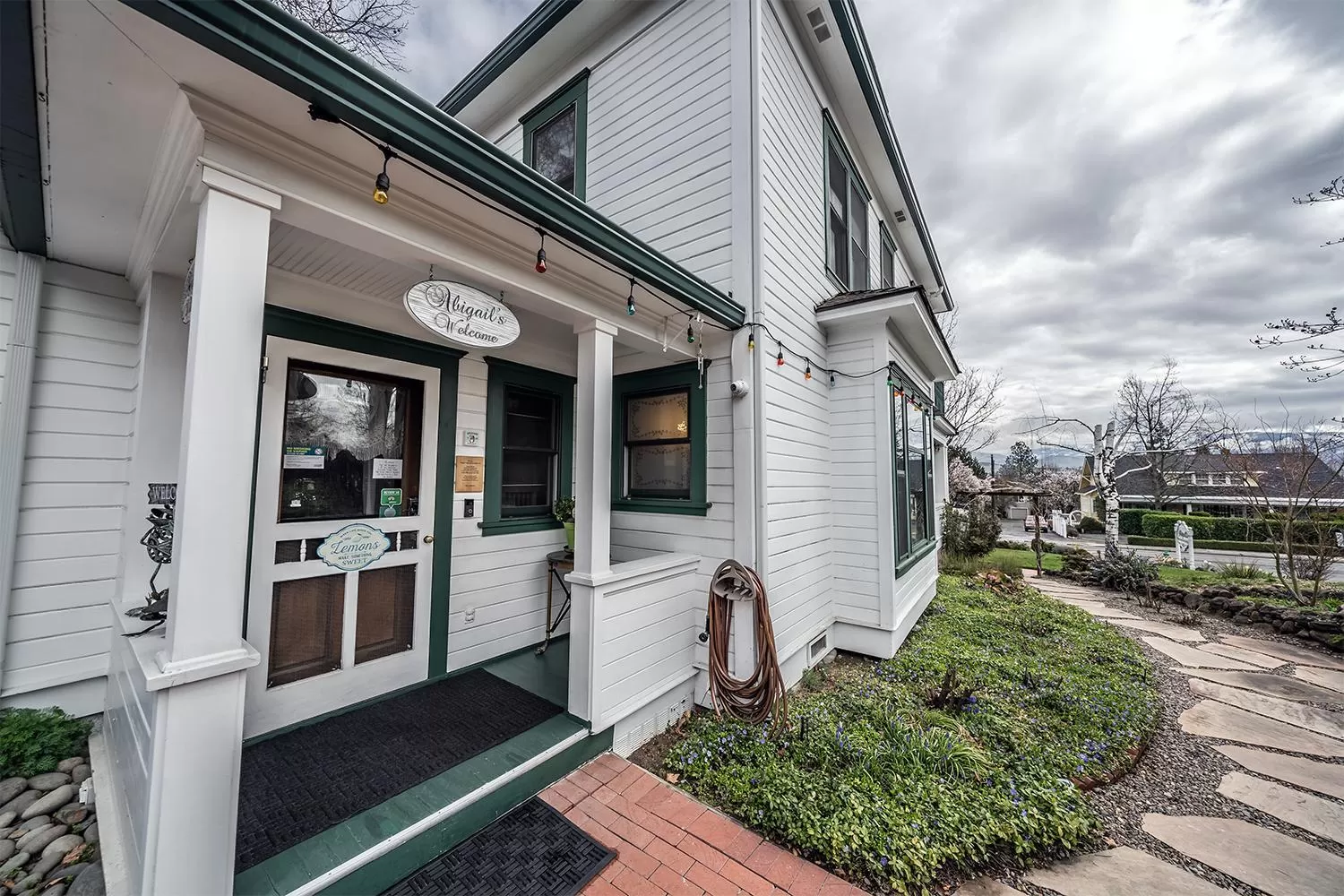 Property building in Abigail's Bed and Breakfast Inn