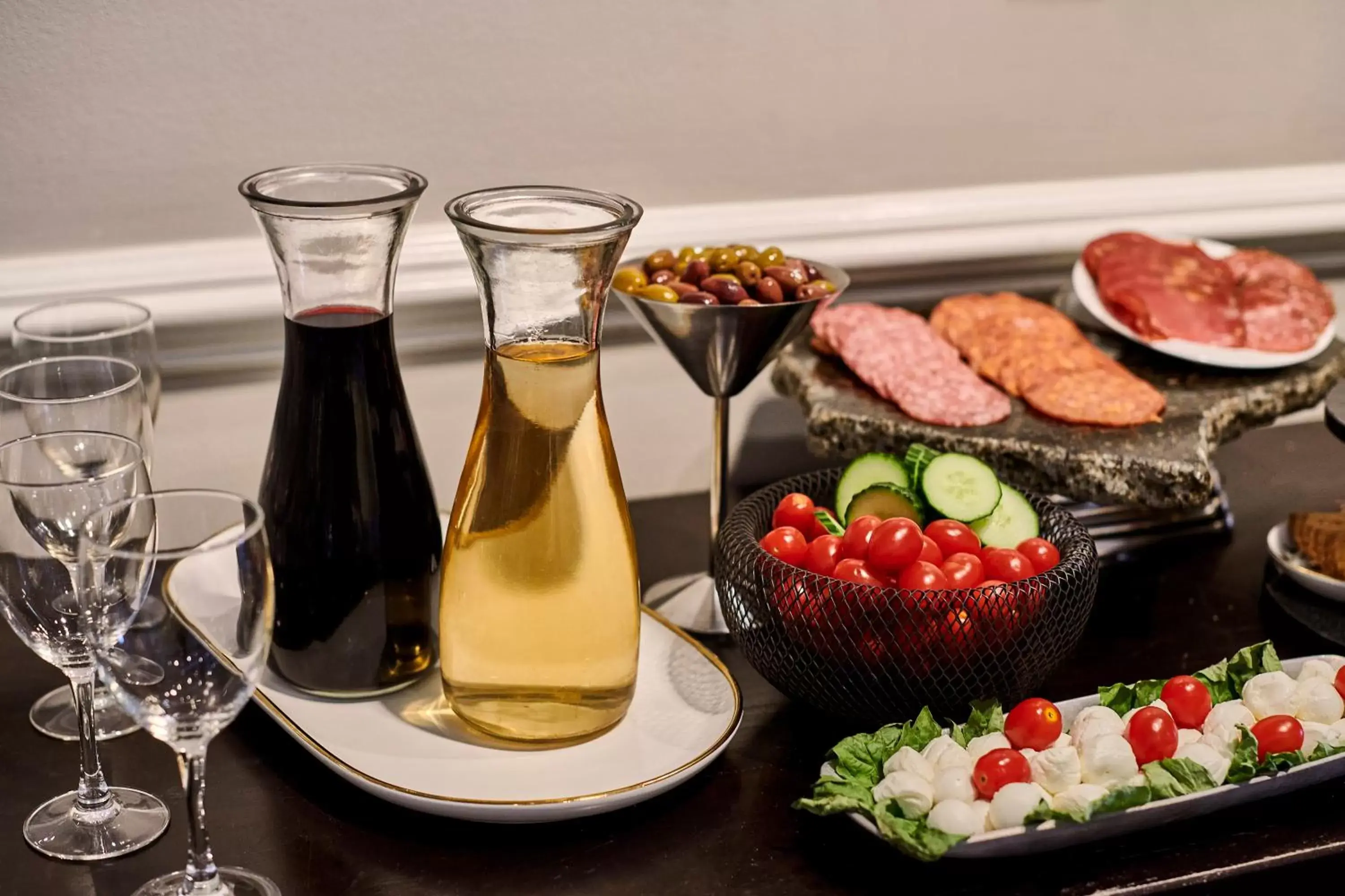 Restaurant/places to eat in Harbourview Inn Restaurant/places to eat in Harbourview Inn