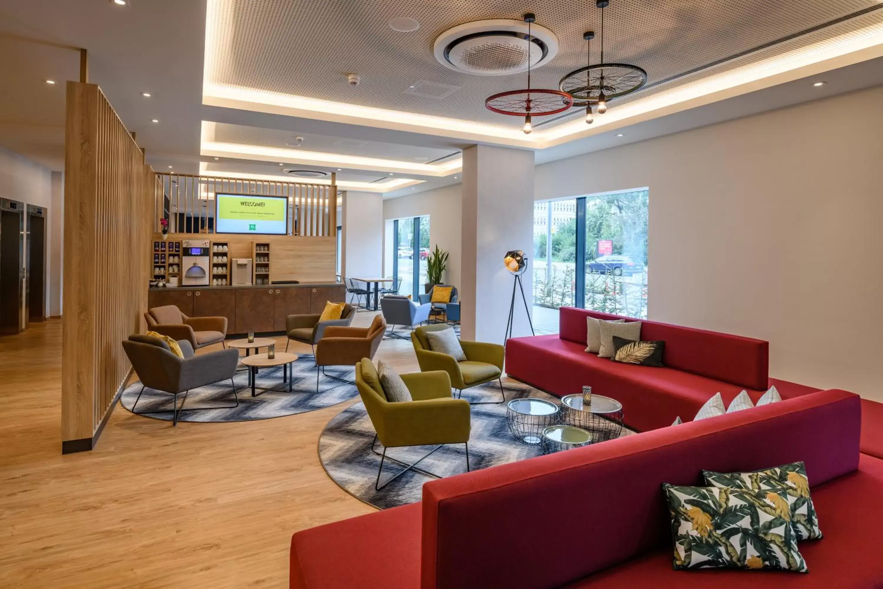 Lobby or reception, Lounge/Bar in ibis Styles Magdeburg