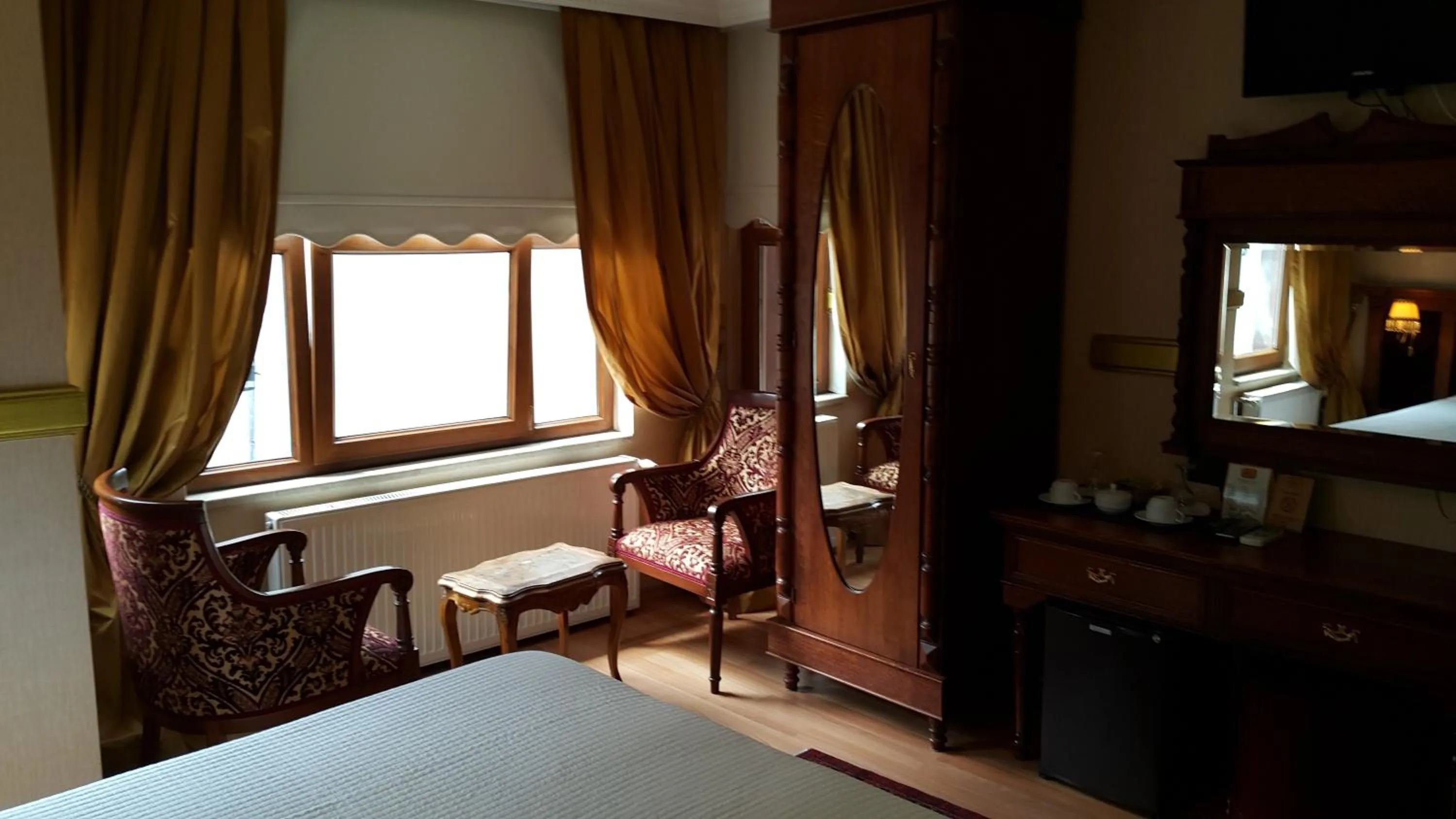 Decorative detail, Bed in Aruna Boutique Hotel