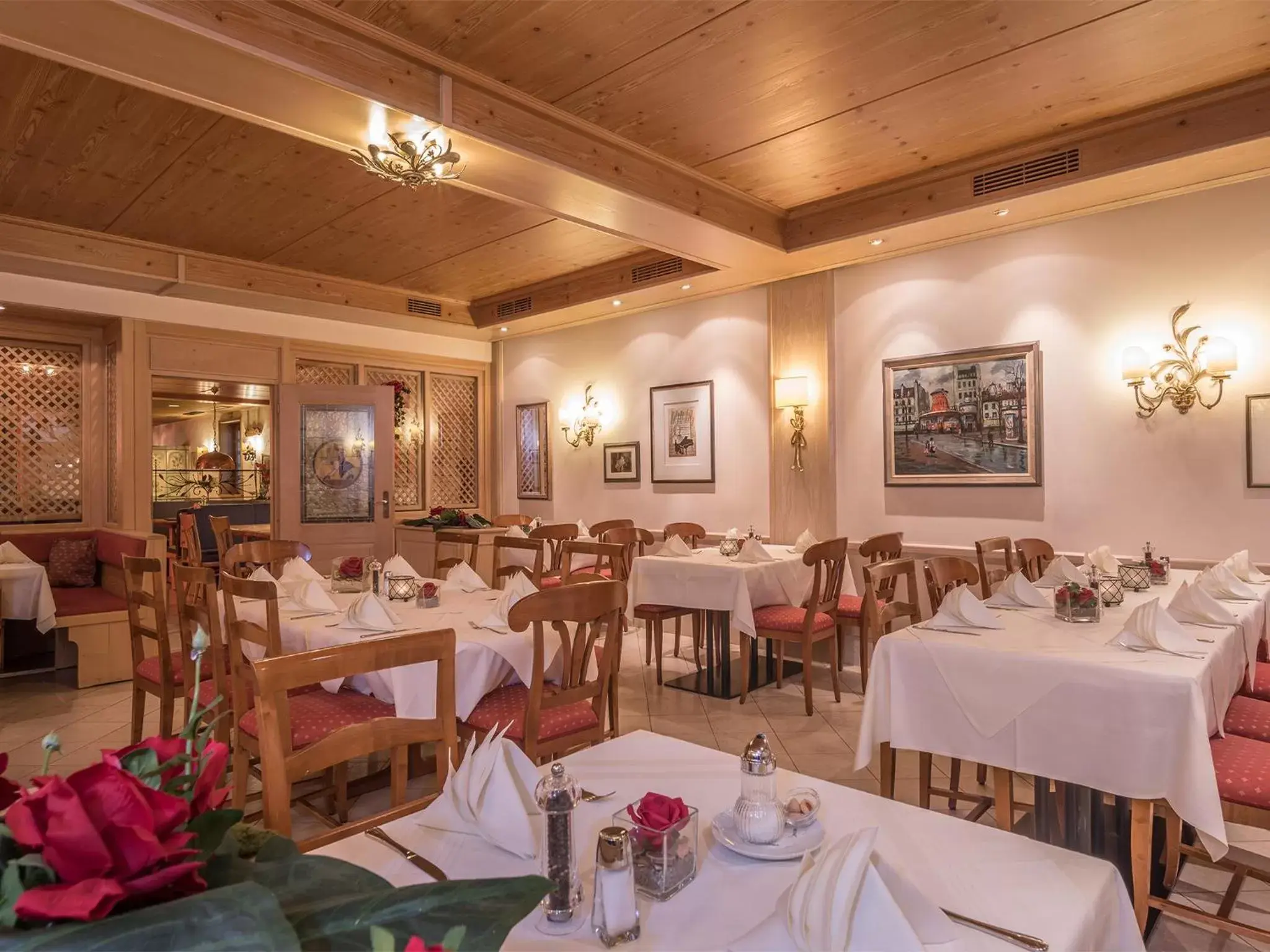 Restaurant/places to eat in Hotel Am Moosfeld Restaurant/places to eat in Hotel Am Moosfeld