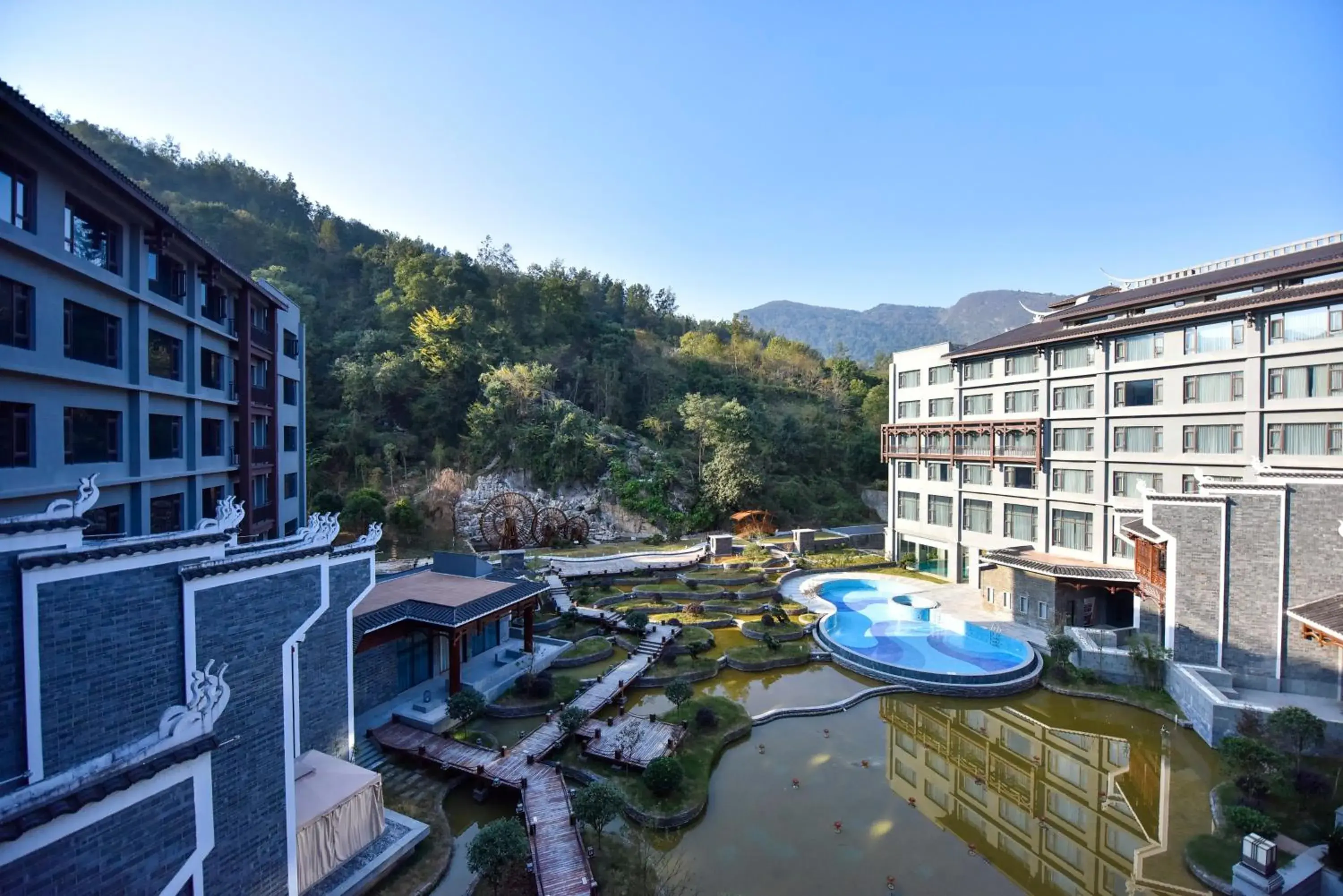 Garden, Pool View in Neodalle Zhangjiajie Wulingyuan
