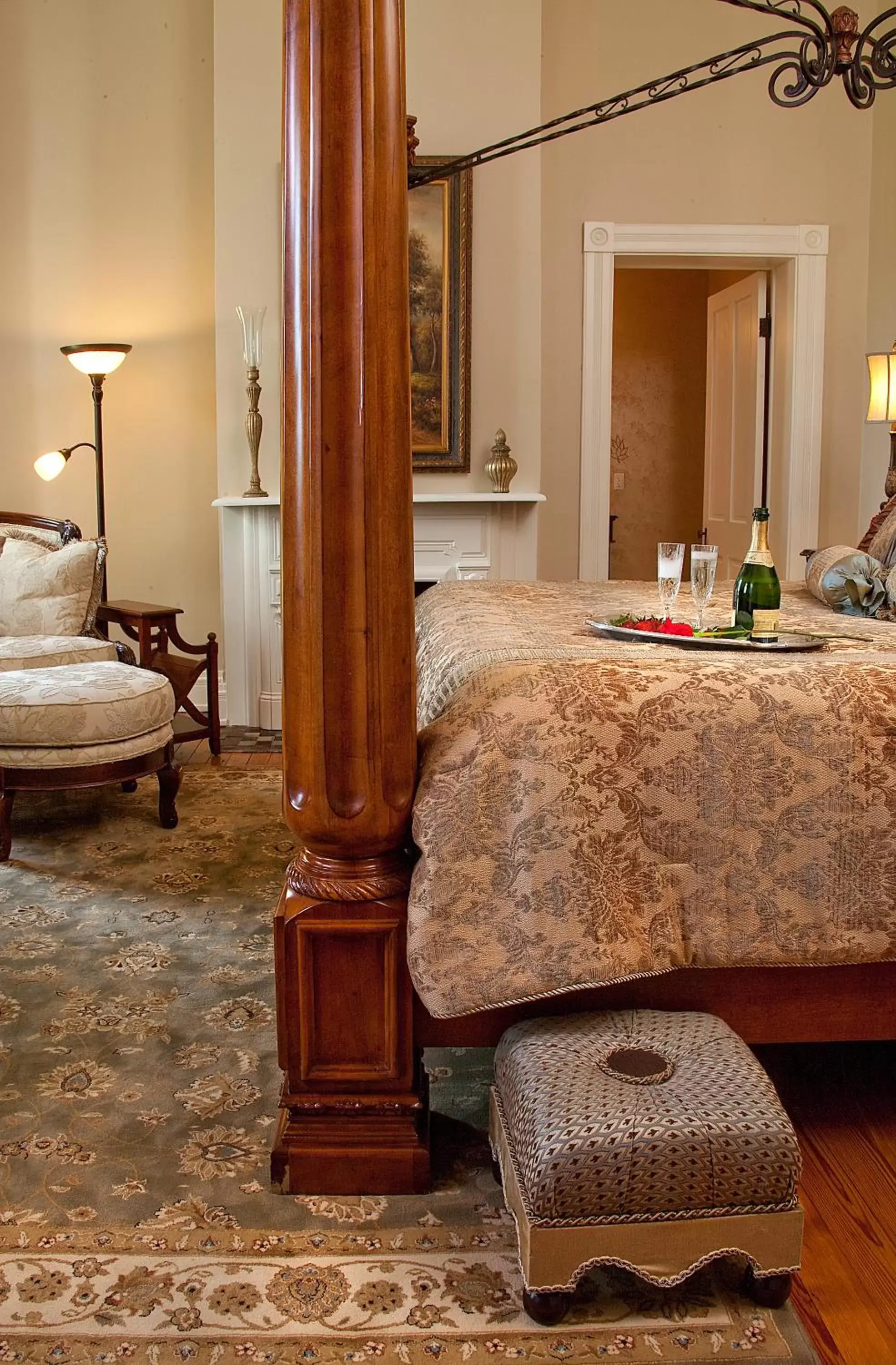 Bathroom in Riverside Inn Bed and Breakfast