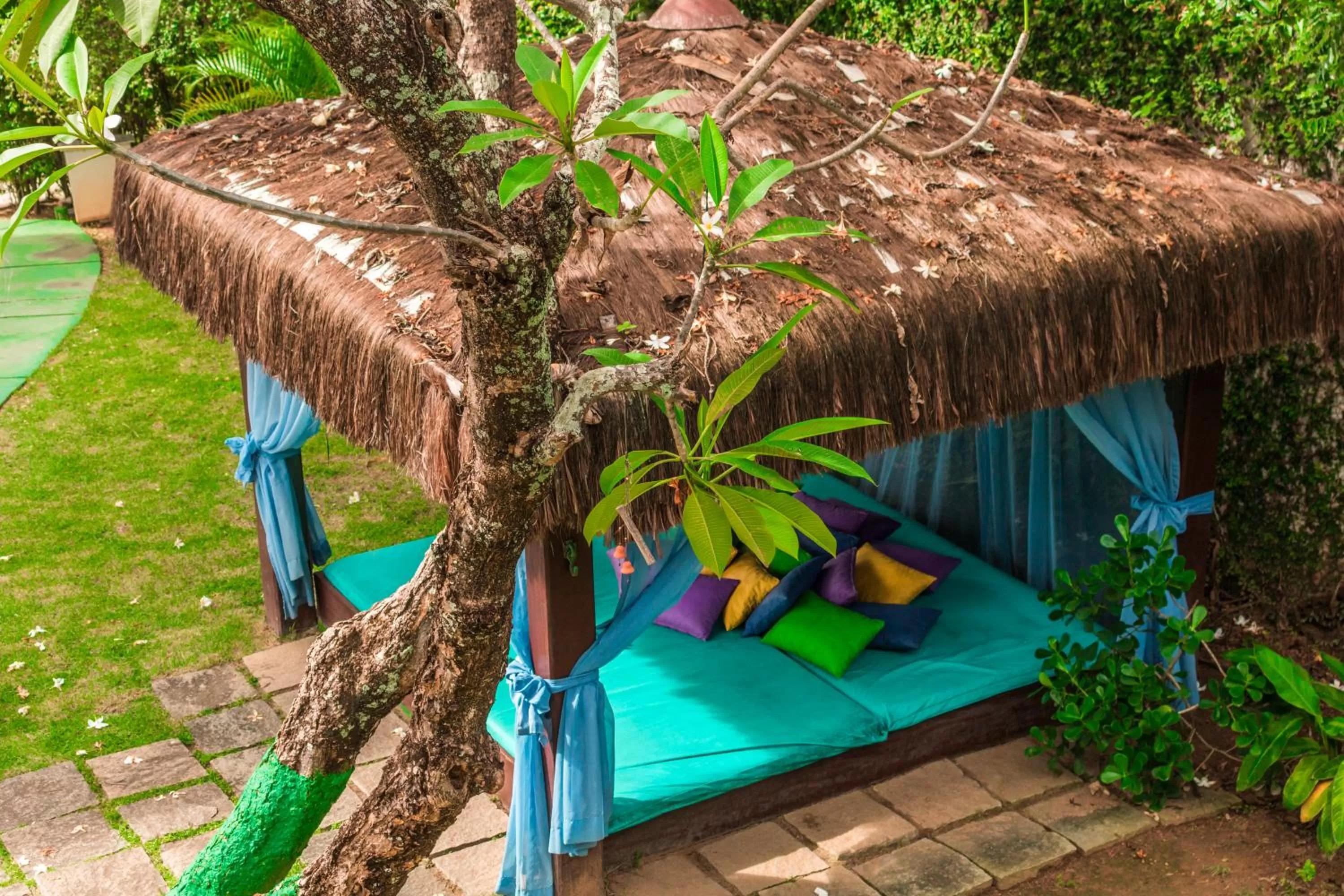 Day in Farol de Itapuã Praia Hotel