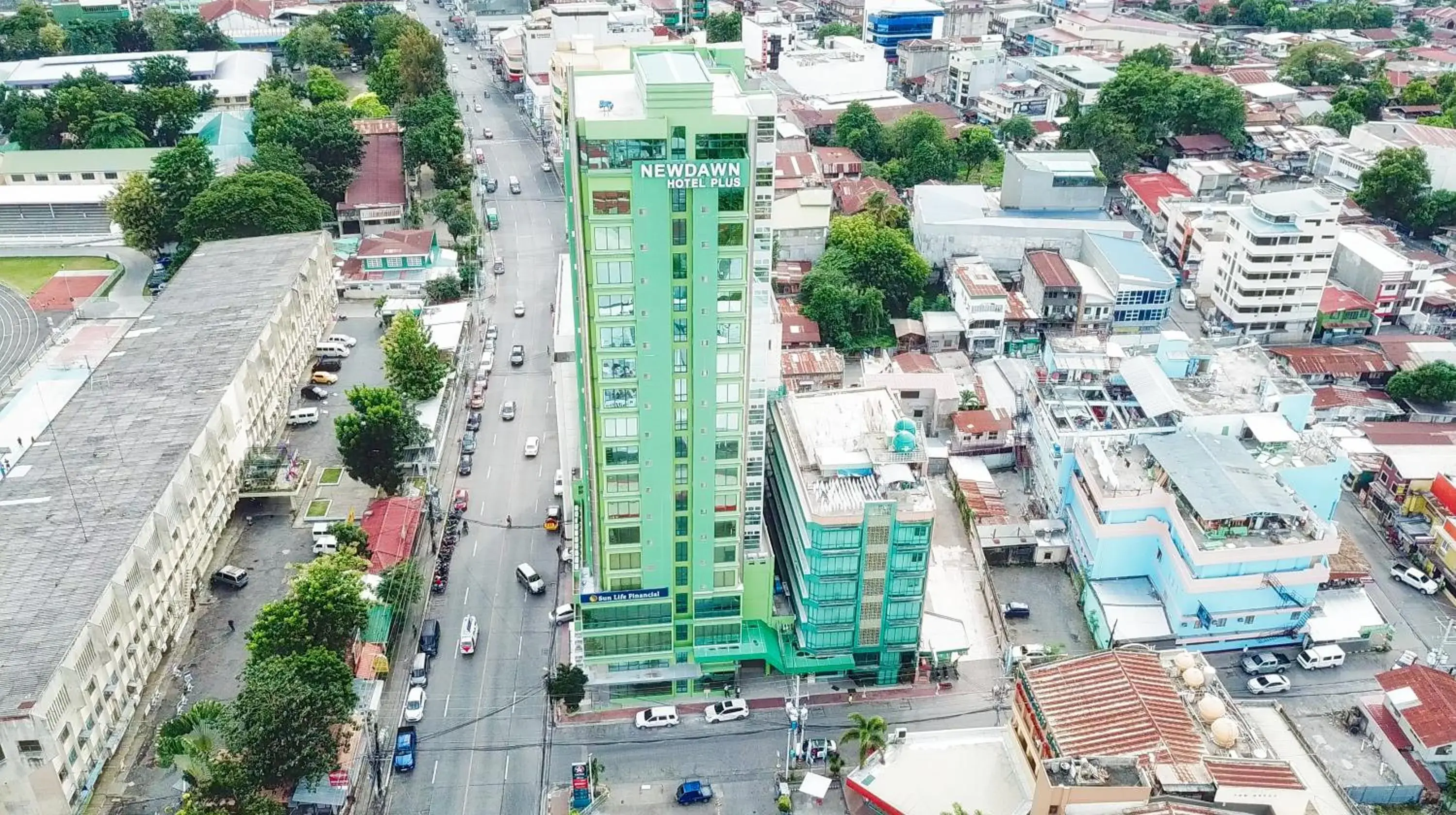 Facade/entrance, Bird's-eye View in New Dawn Plus