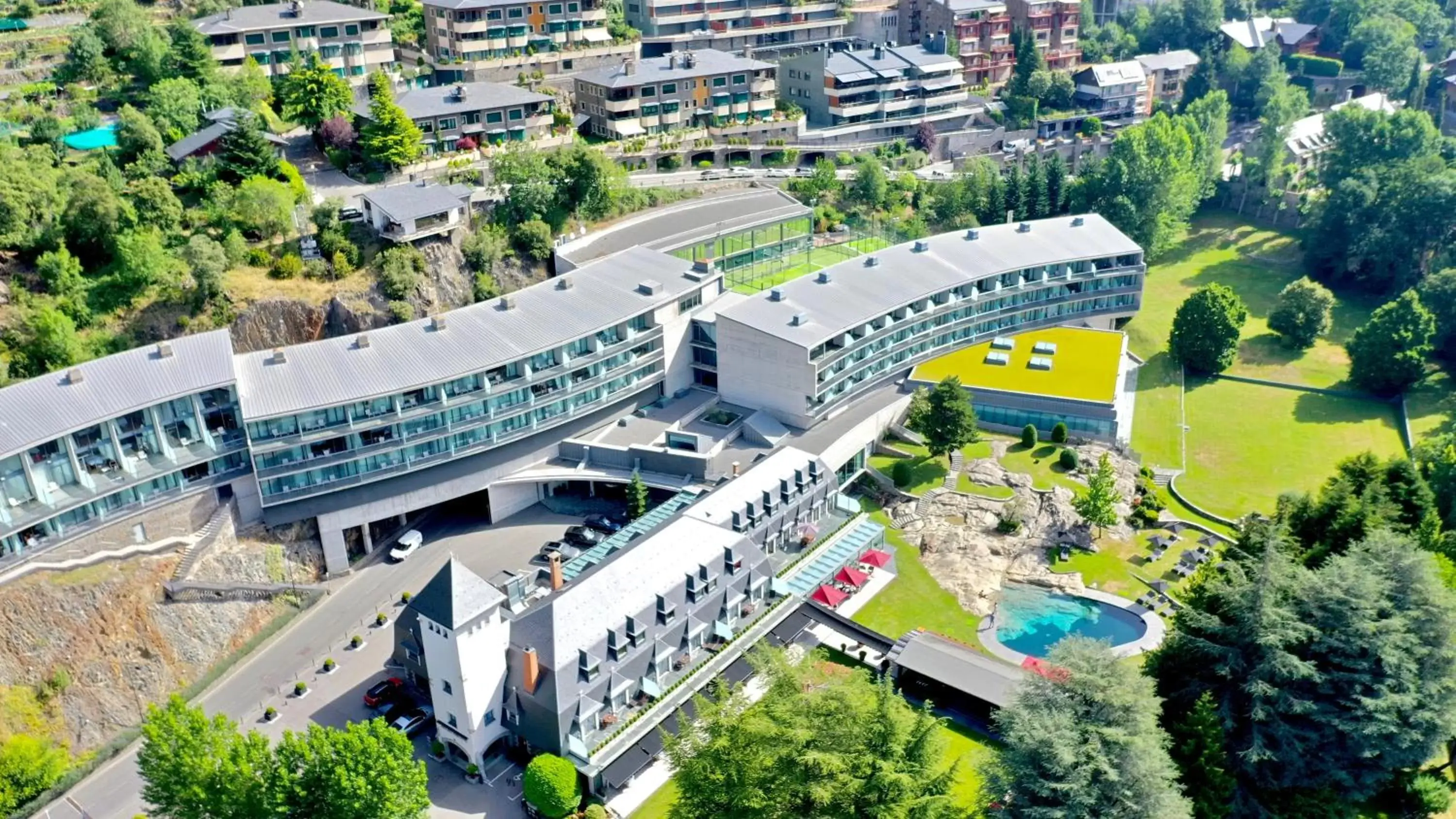 Property building, Bird's-eye View in Andorra Park Hotel
