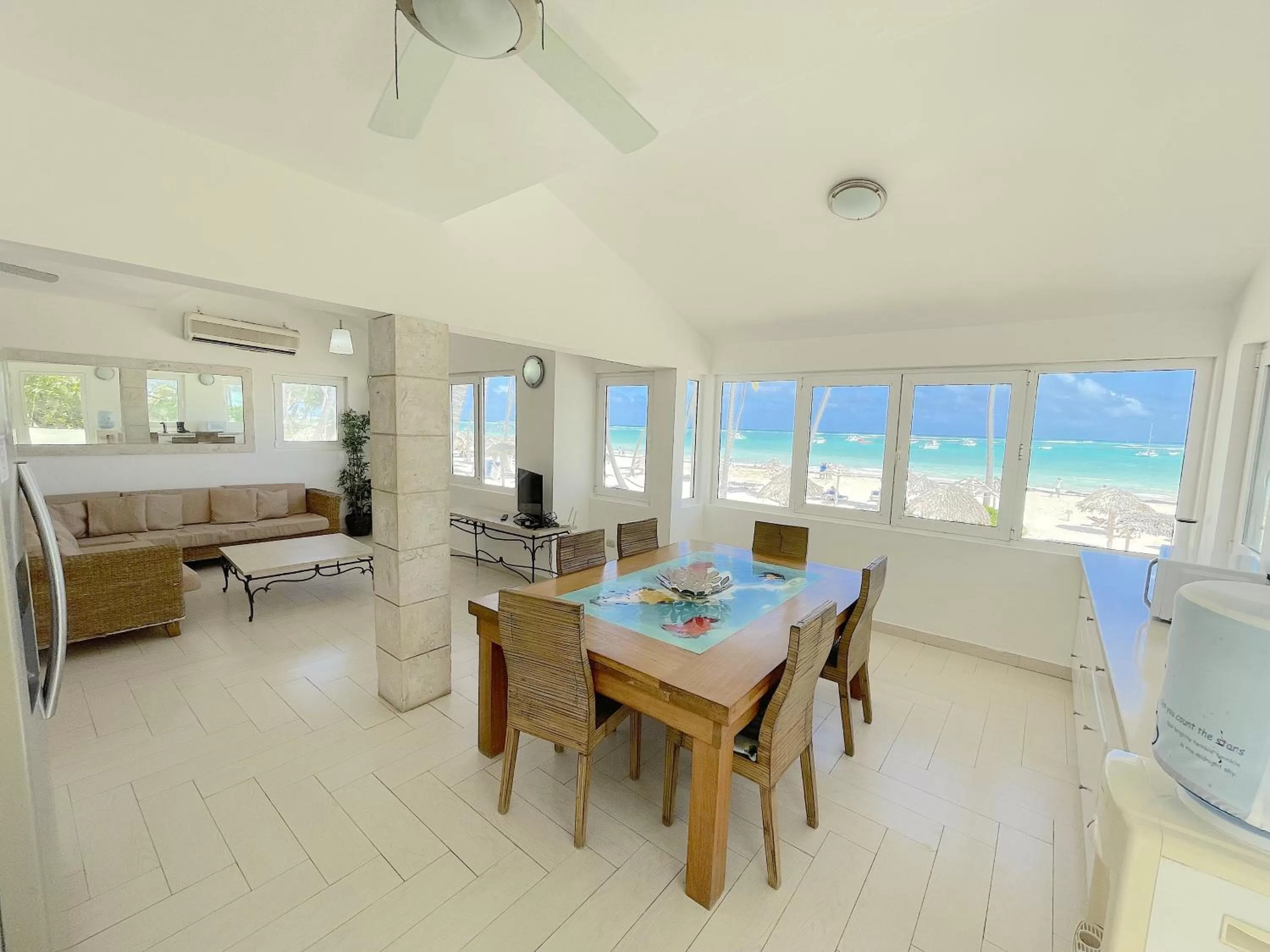 Kitchen or kitchenette, Restaurant/Places to Eat in CARIBBEAN GALAXY HOTEL Los Corales BAVARO BEACH CLUB & SPA