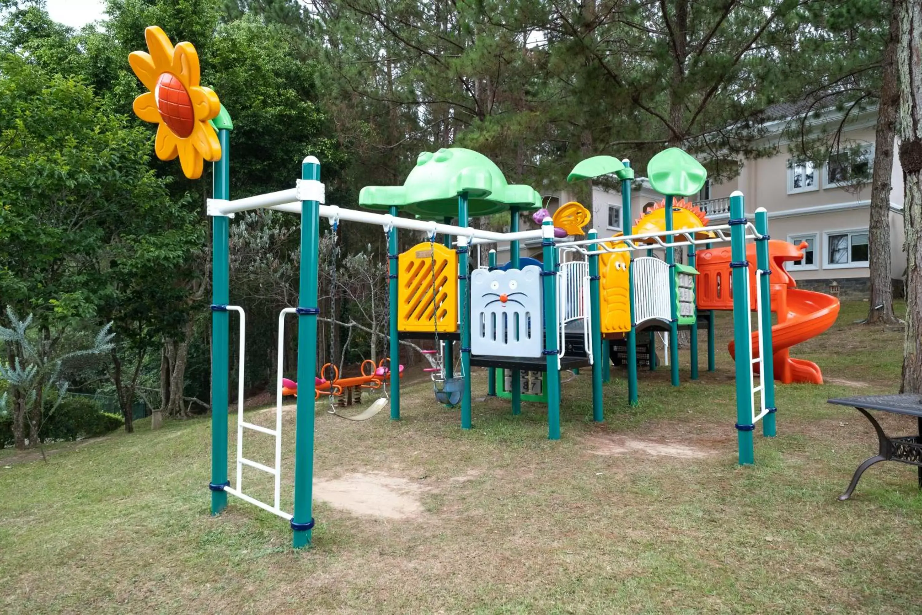 Kids's club, Children's Play Area in Dalat Edensee Lake Resort & Spa