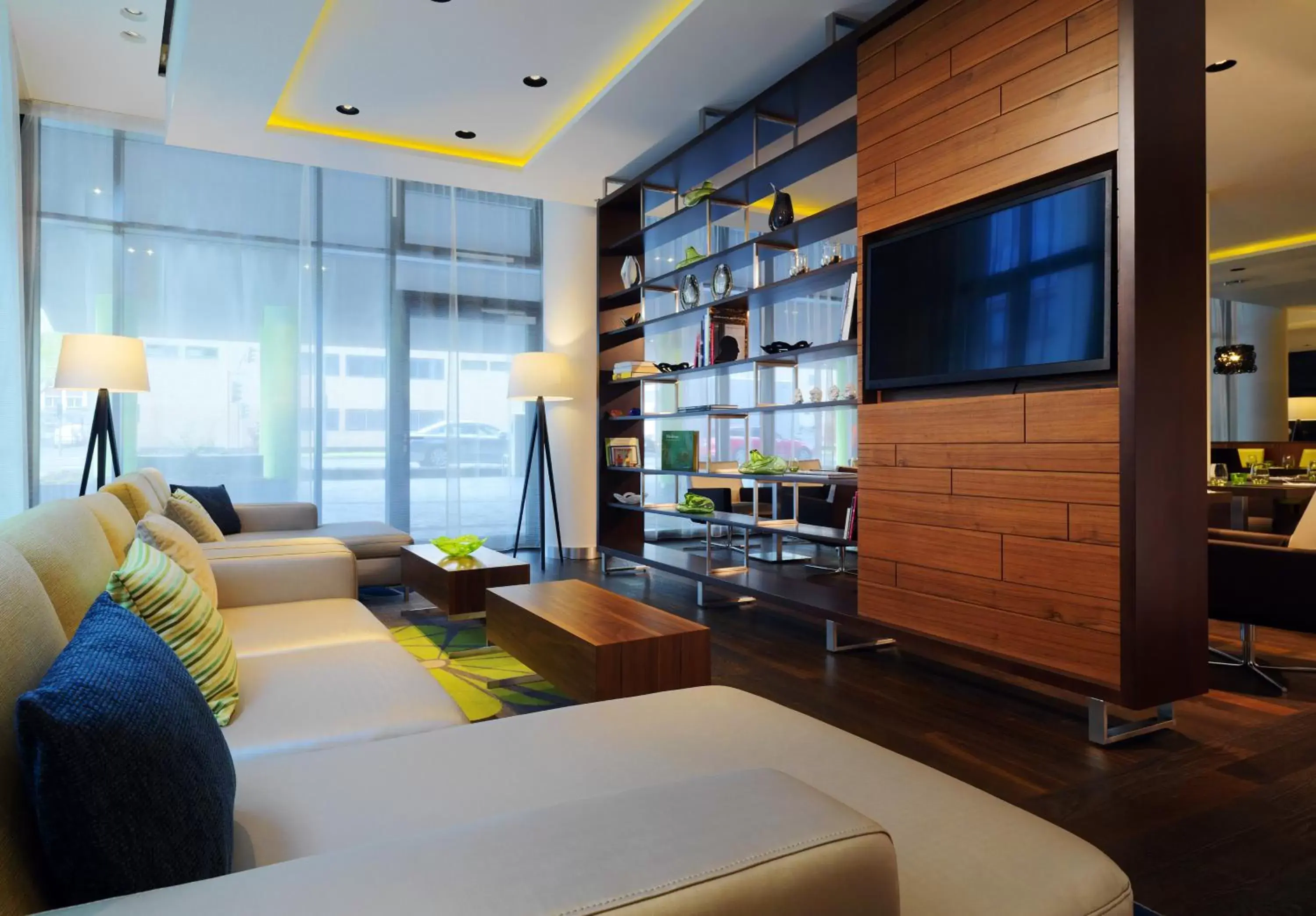 Lounge or bar in Courtyard by Marriott Cologne