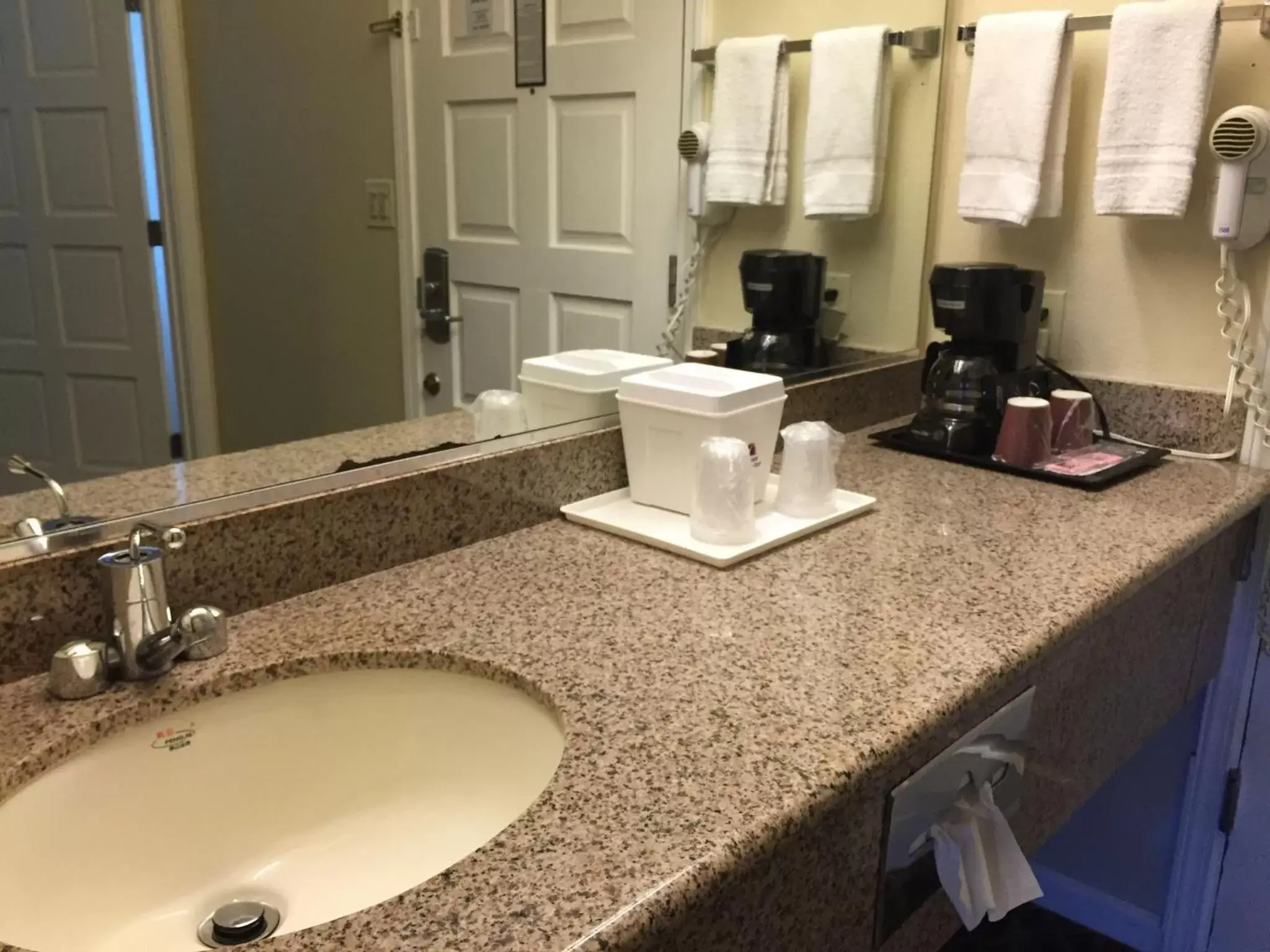 Bathroom in The Miramar Inn & Suites