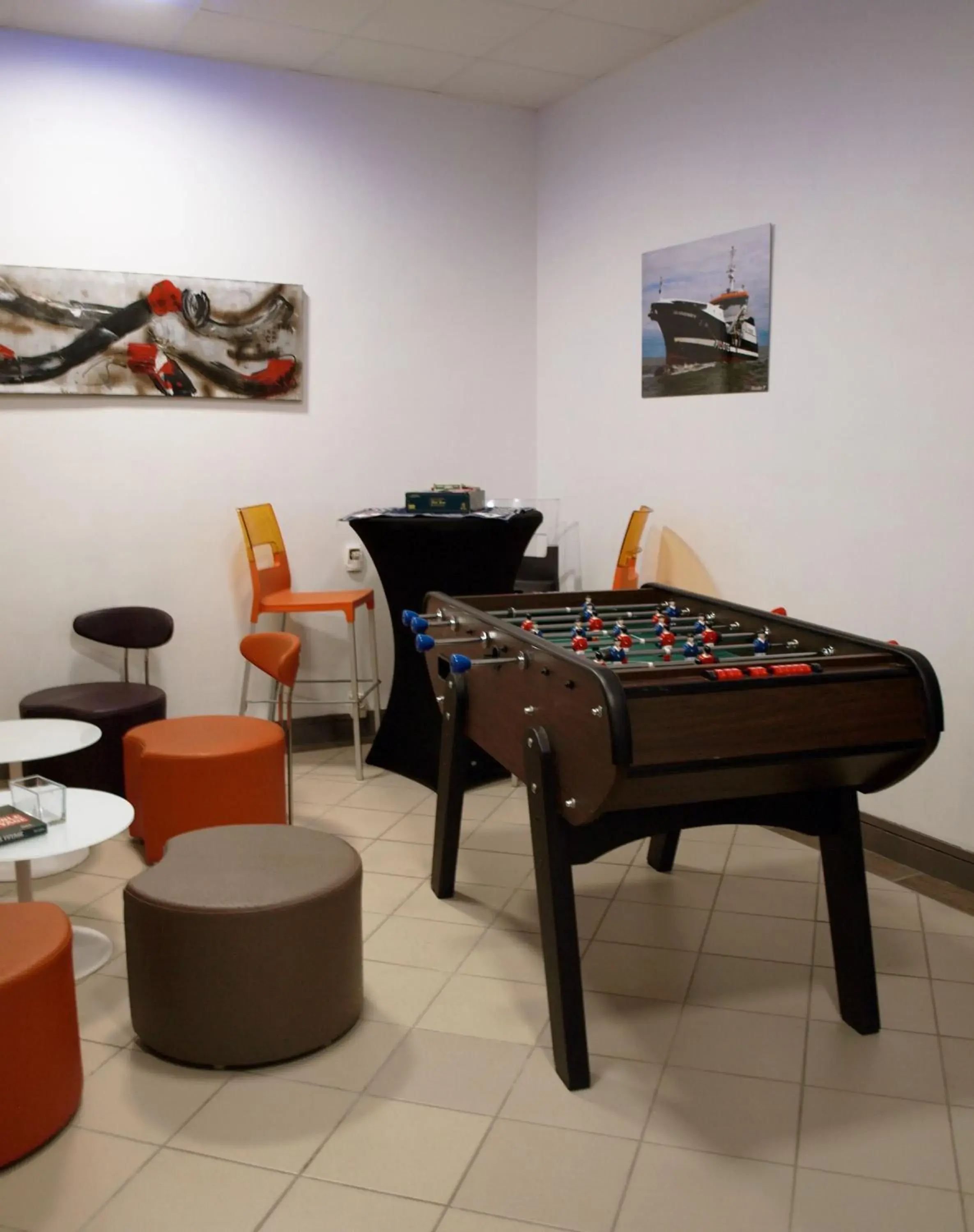 Game Room in The Originals City, Hotel de l'Europe, Saint-Nazaire