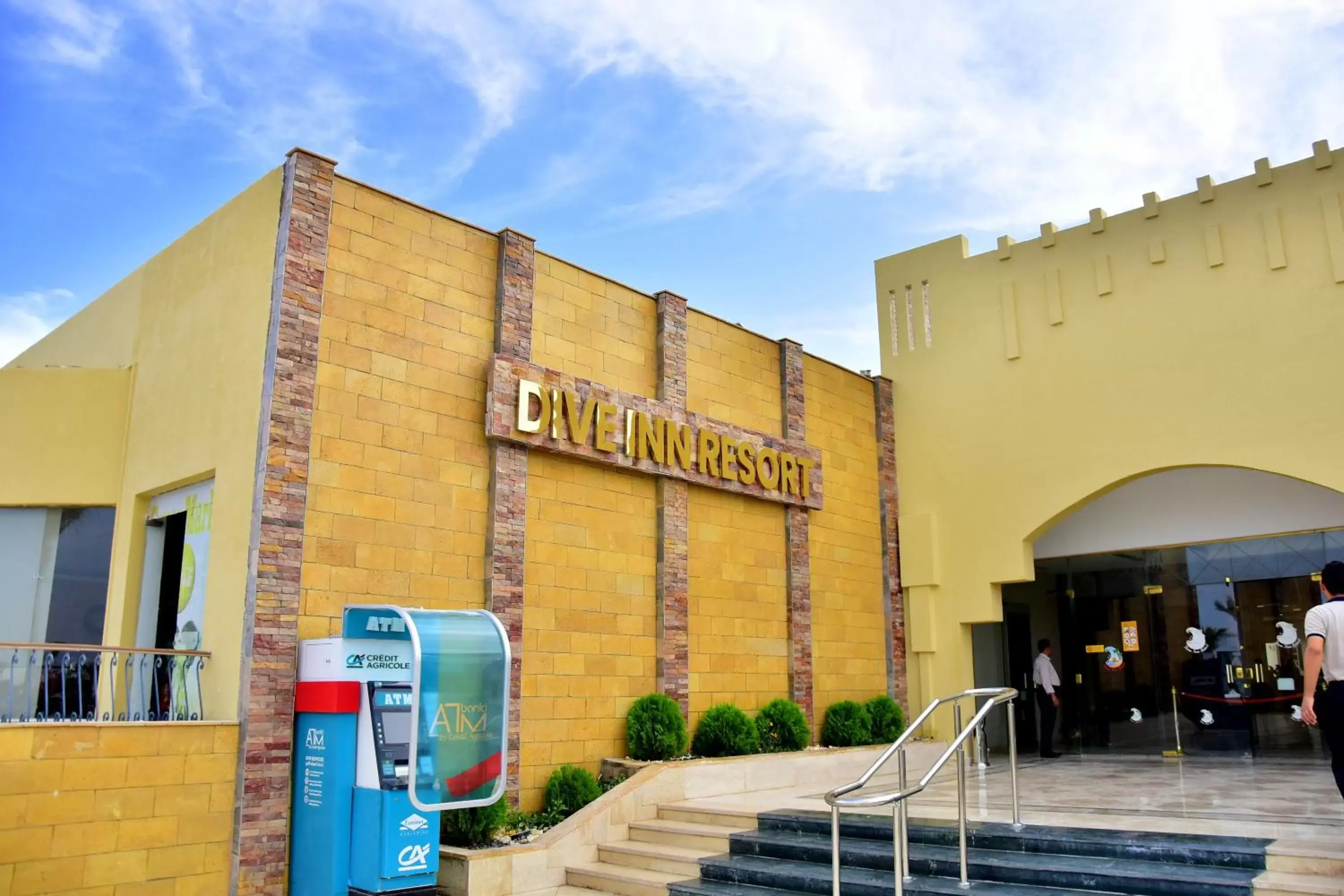 Facade/entrance in Dive Inn Resort Facade/entrance in Dive Inn Resort