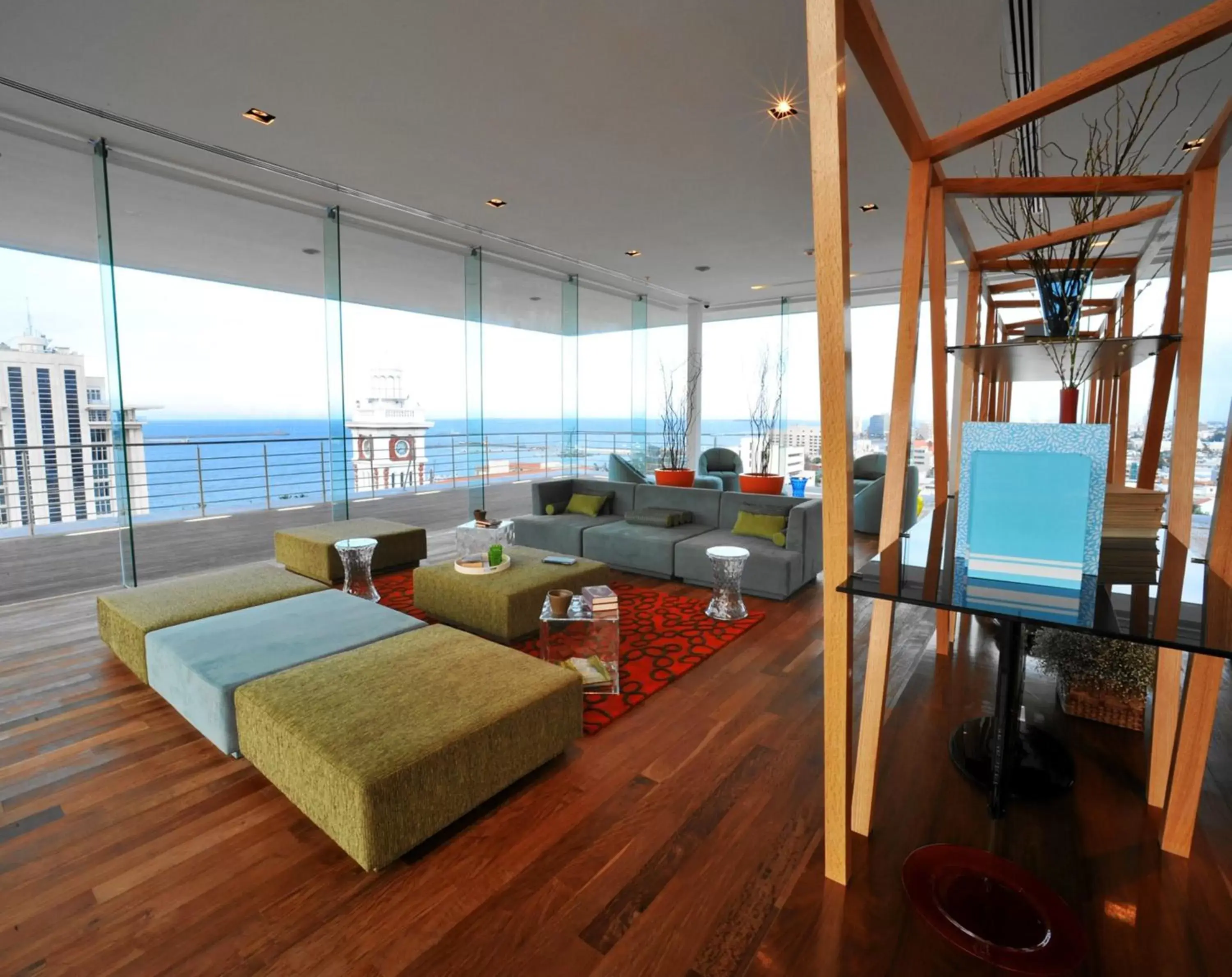 Lounge or bar in Emporio Veracruz Lounge or bar in Emporio Veracruz