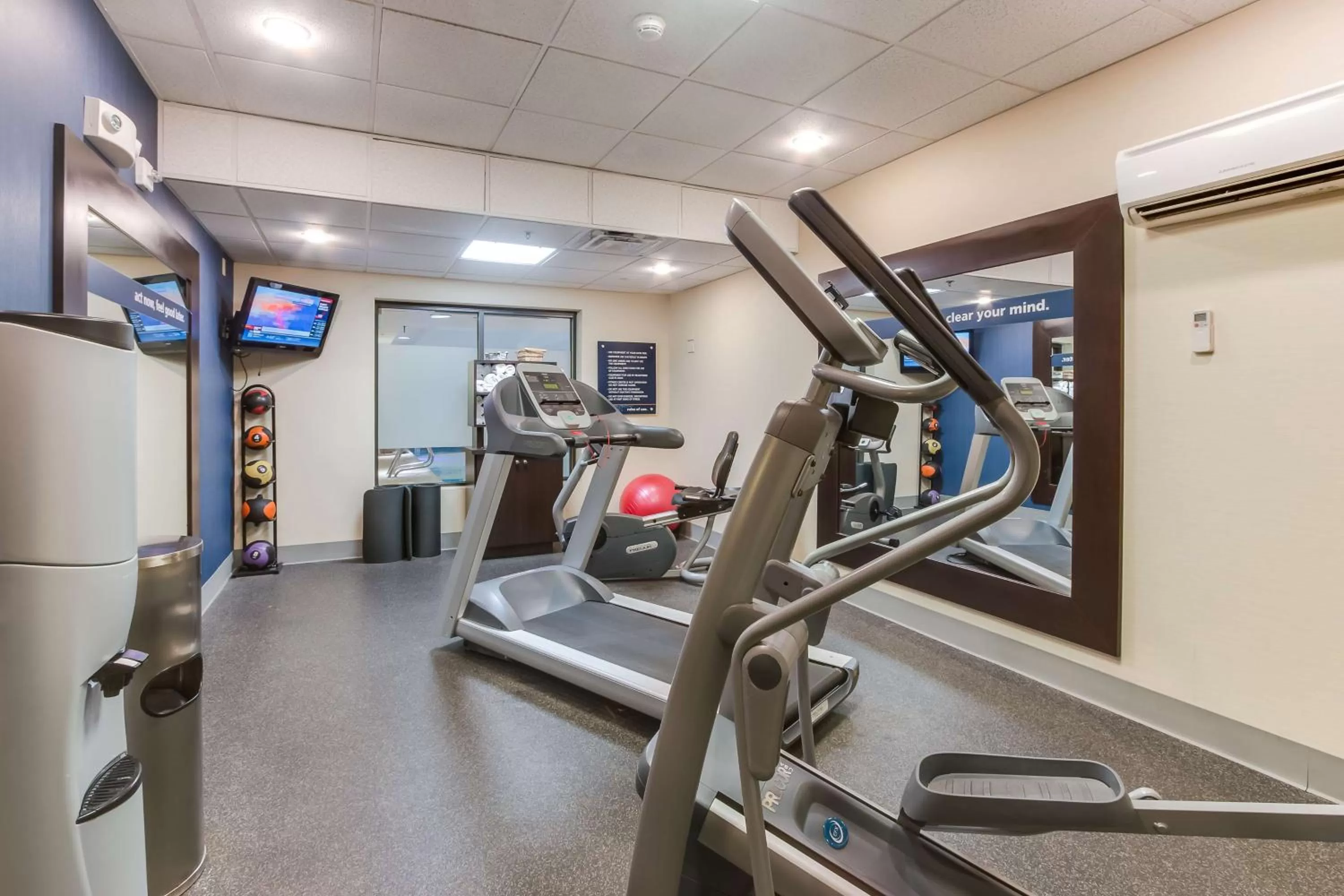 Fitness centre/facilities in Hampton Inn & Suites Mount Juliet