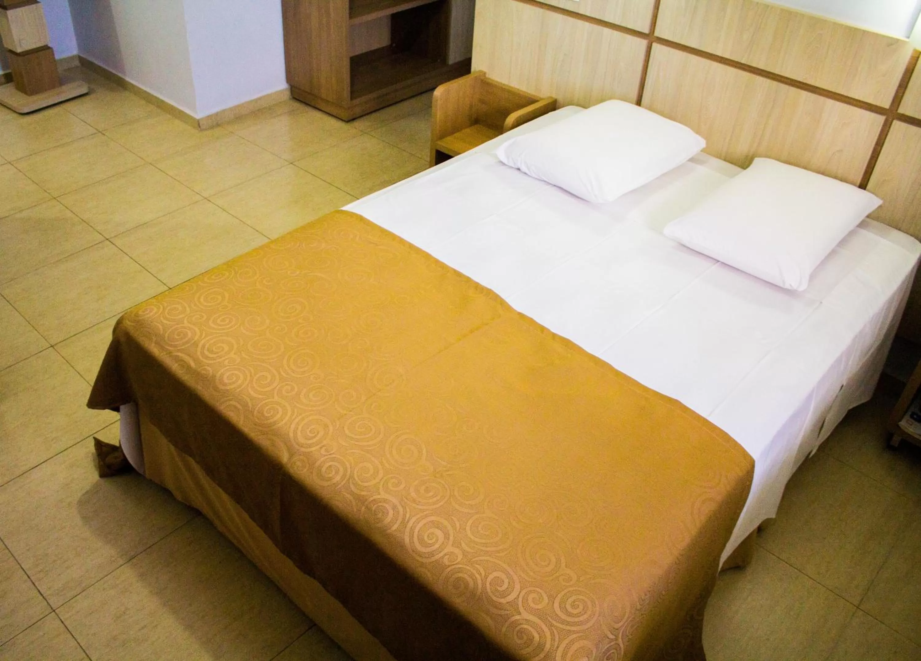 Bed in Hotel Baviera Iguassu