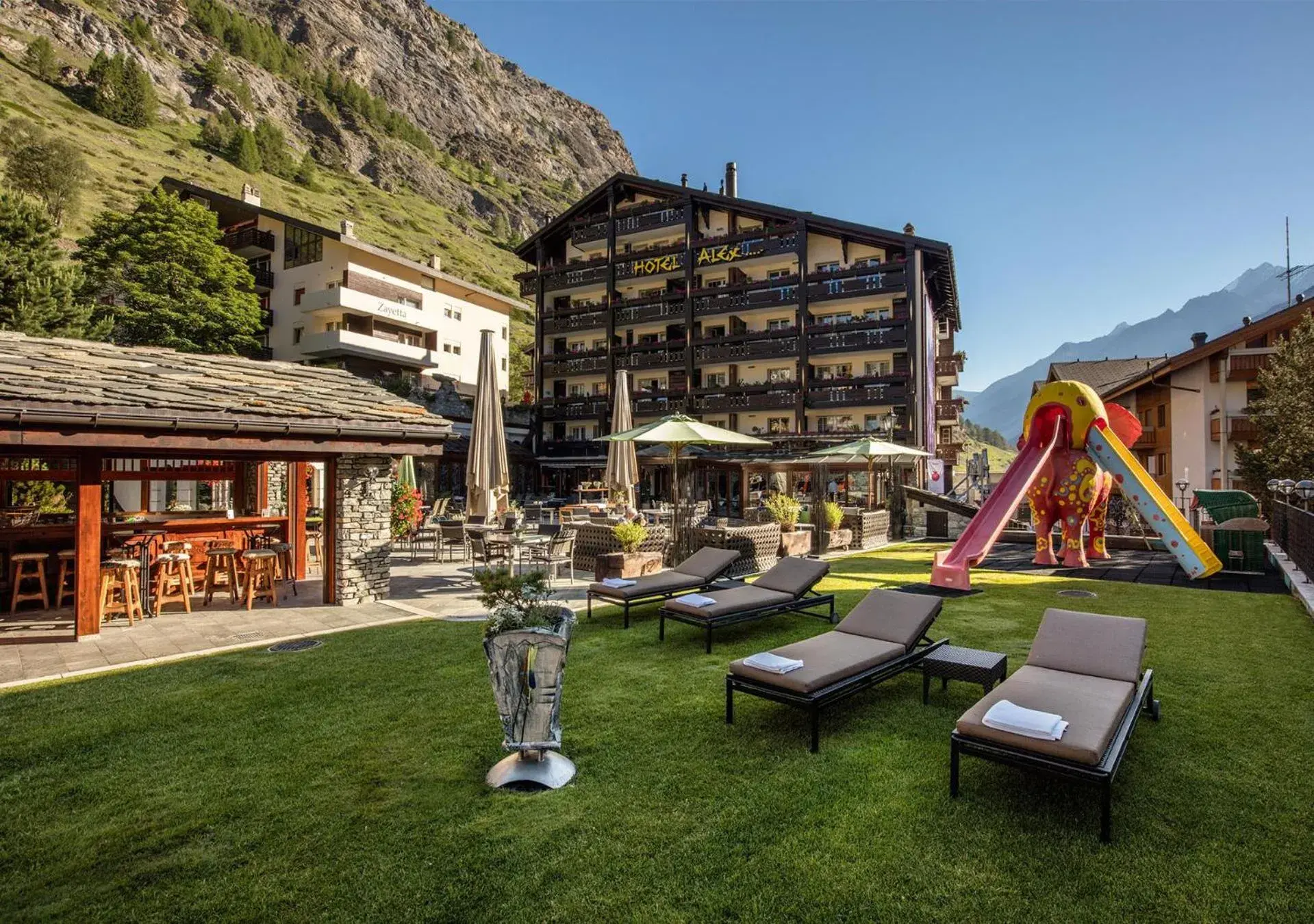 Property building in Resort Hotel Alex Zermatt