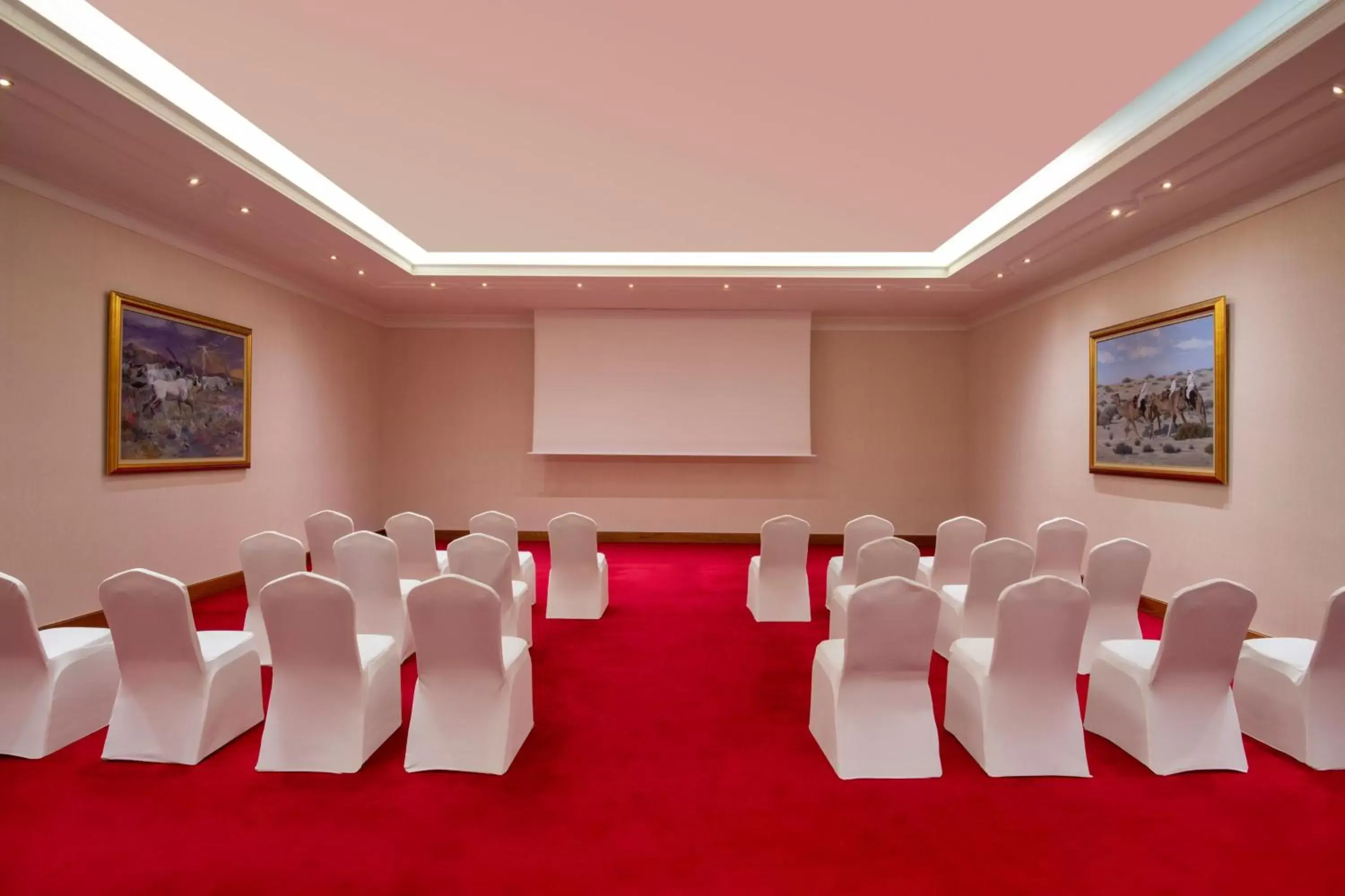 Meeting/conference room in Sheraton Grand Doha Resort & Convention Hotel