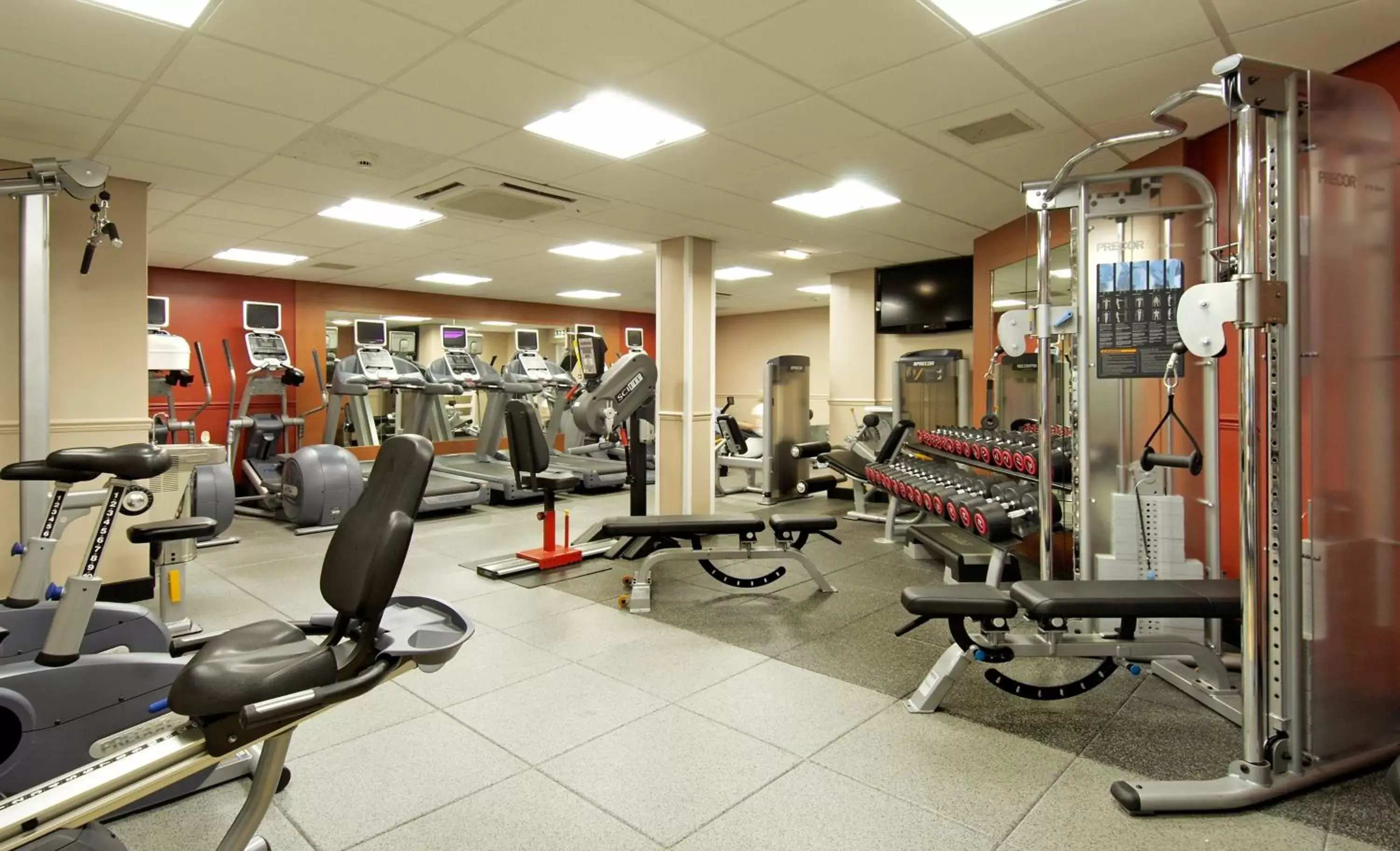 Fitness centre/facilities, Fitness Center/Facilities in Novotel London Stansted Airport