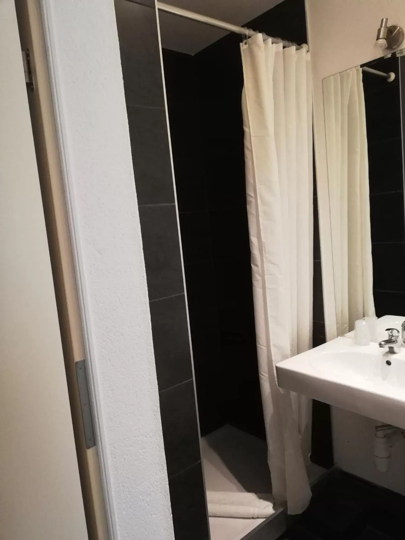 Bathroom in Hotel Parc & Lac