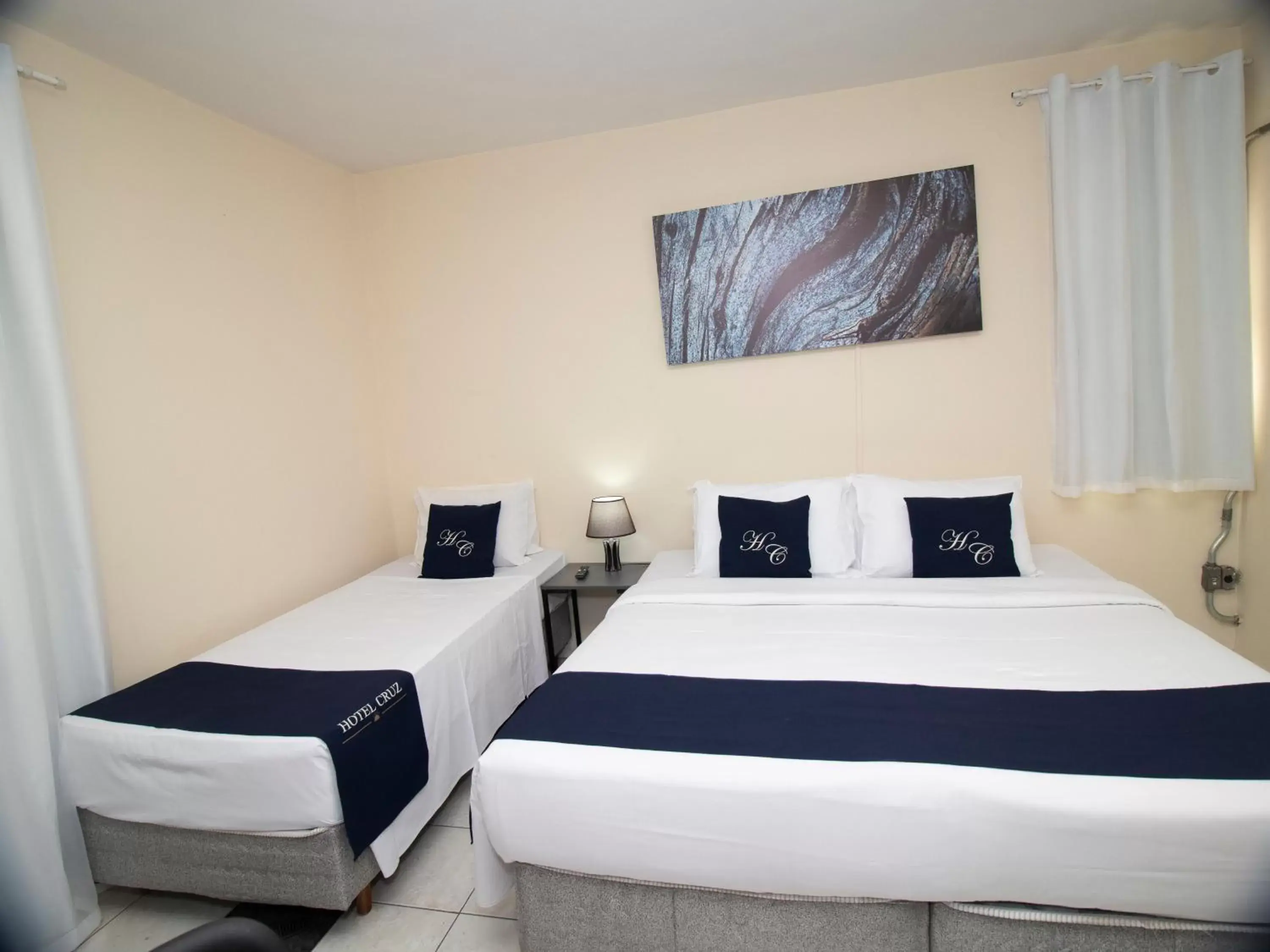 Superior Triple Room in Hotel Cruz Divinópolis - By UP Hotel Superior Triple Room in Hotel Cruz Divinópolis - By UP Hotel