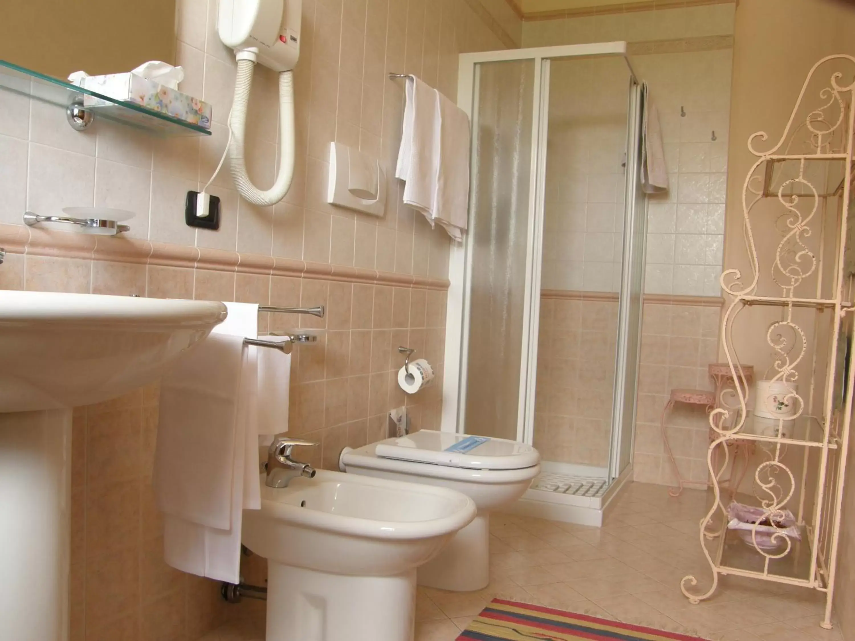 Bathroom in Residence Meuble' Cortina
