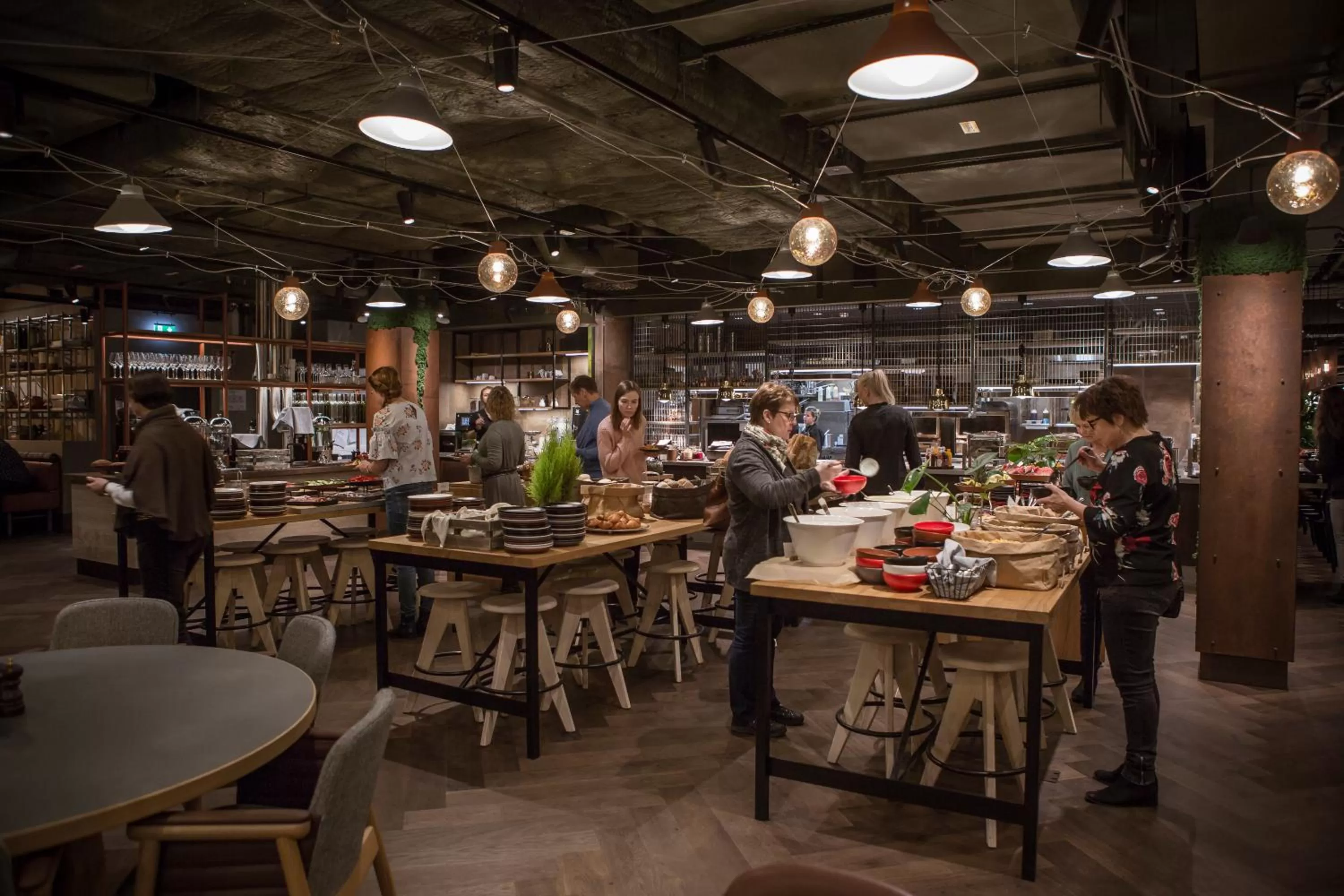 Breakfast in Downtown Camper by Scandic