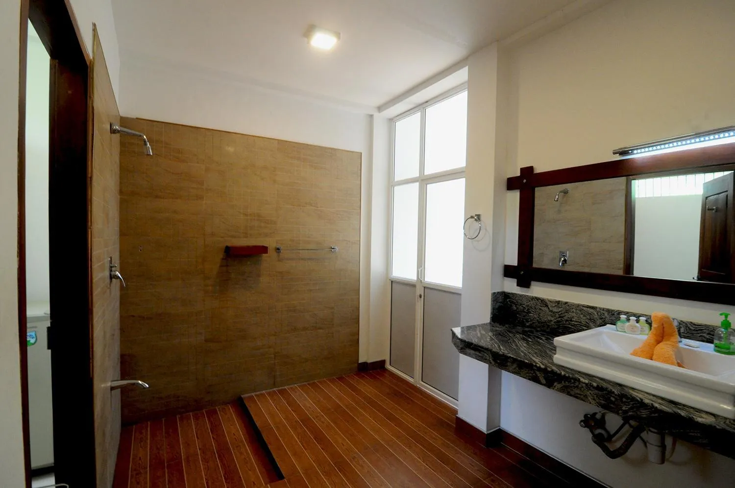 Bathroom in Gomez Place