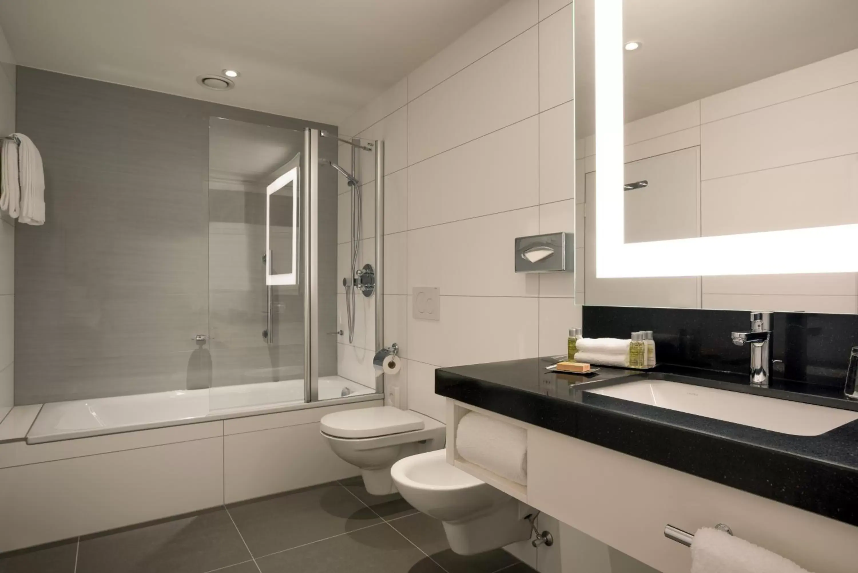 Bathroom in DoubleTree by Hilton Luxembourg