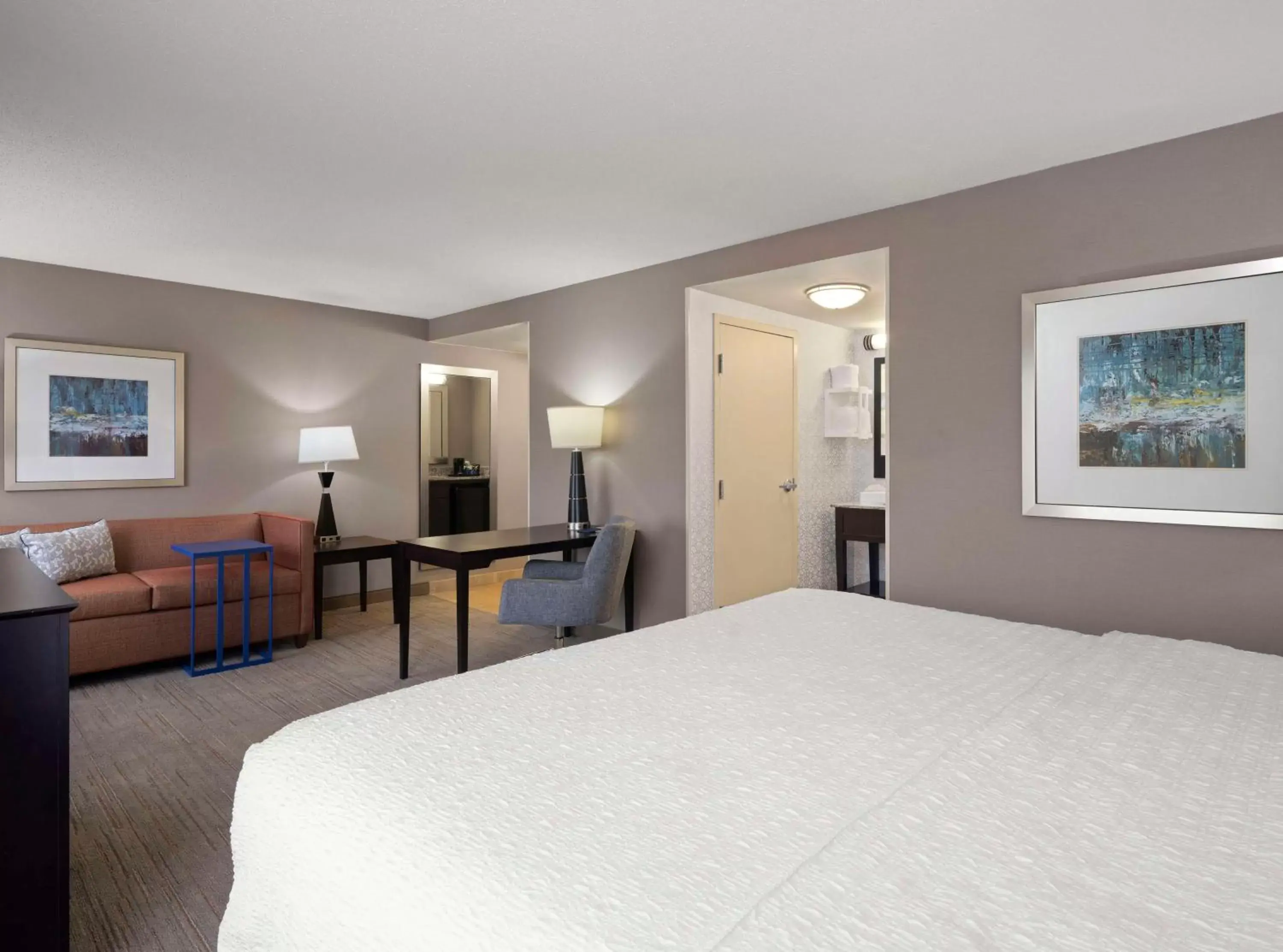 Bedroom, Bed in Hampton Inn & Suites Arundel Mills/Baltimore