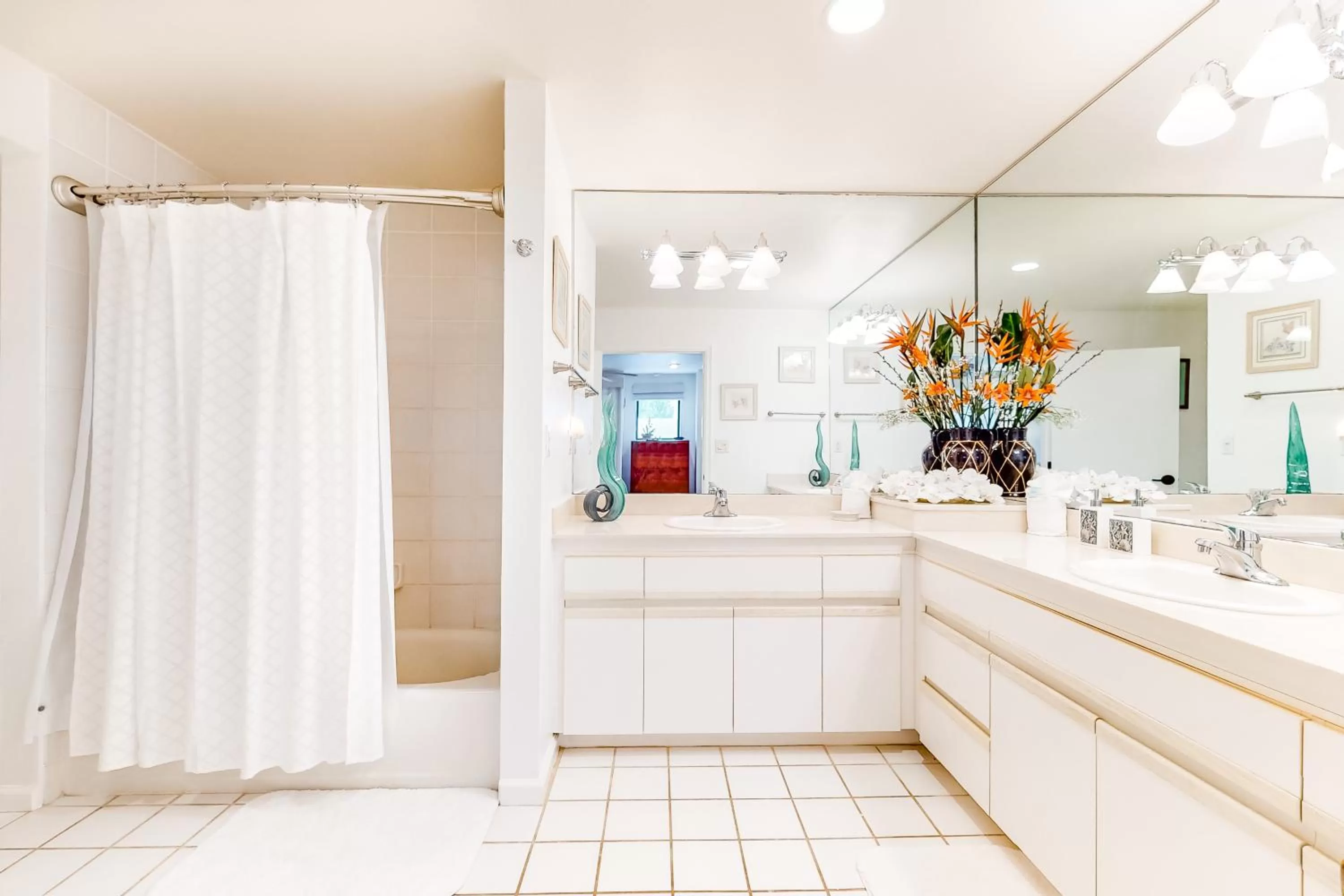 Kitchen/Kitchenette in Maui Kamaole