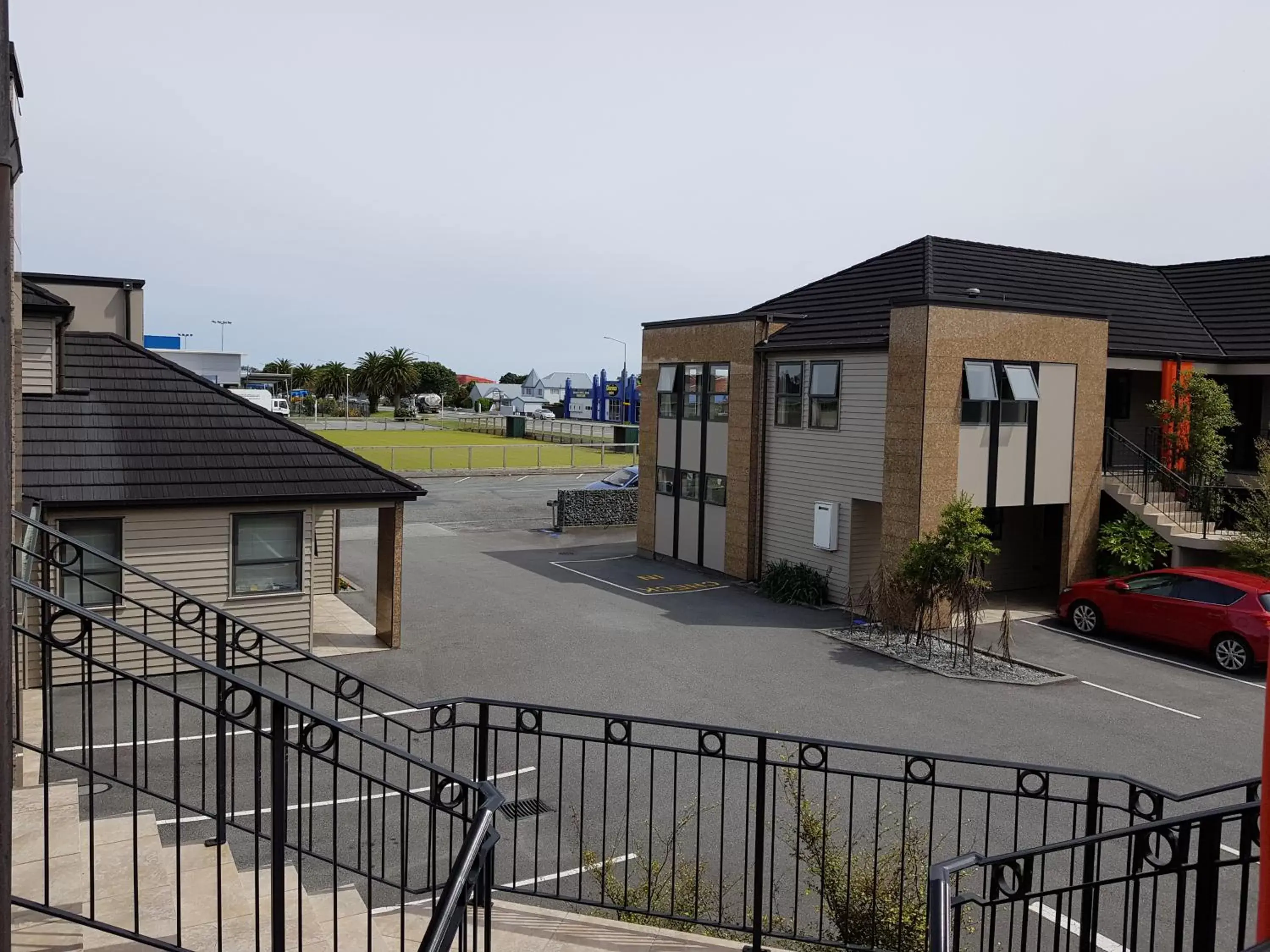 Property building in Coleraine Suites & Apartments Property building in Coleraine Suites & Apartments