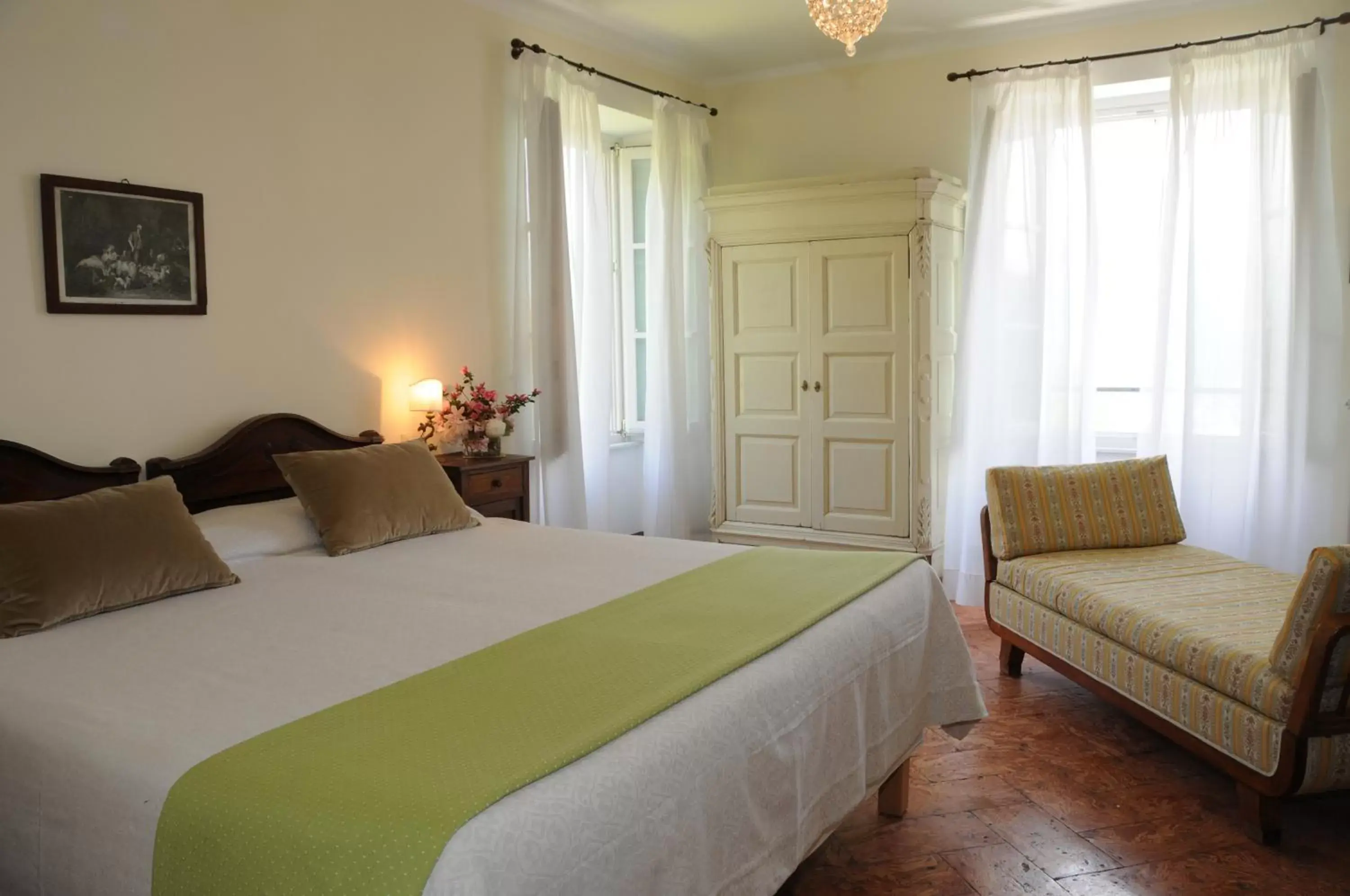Photo of the whole room, Bed in Villa Corti
