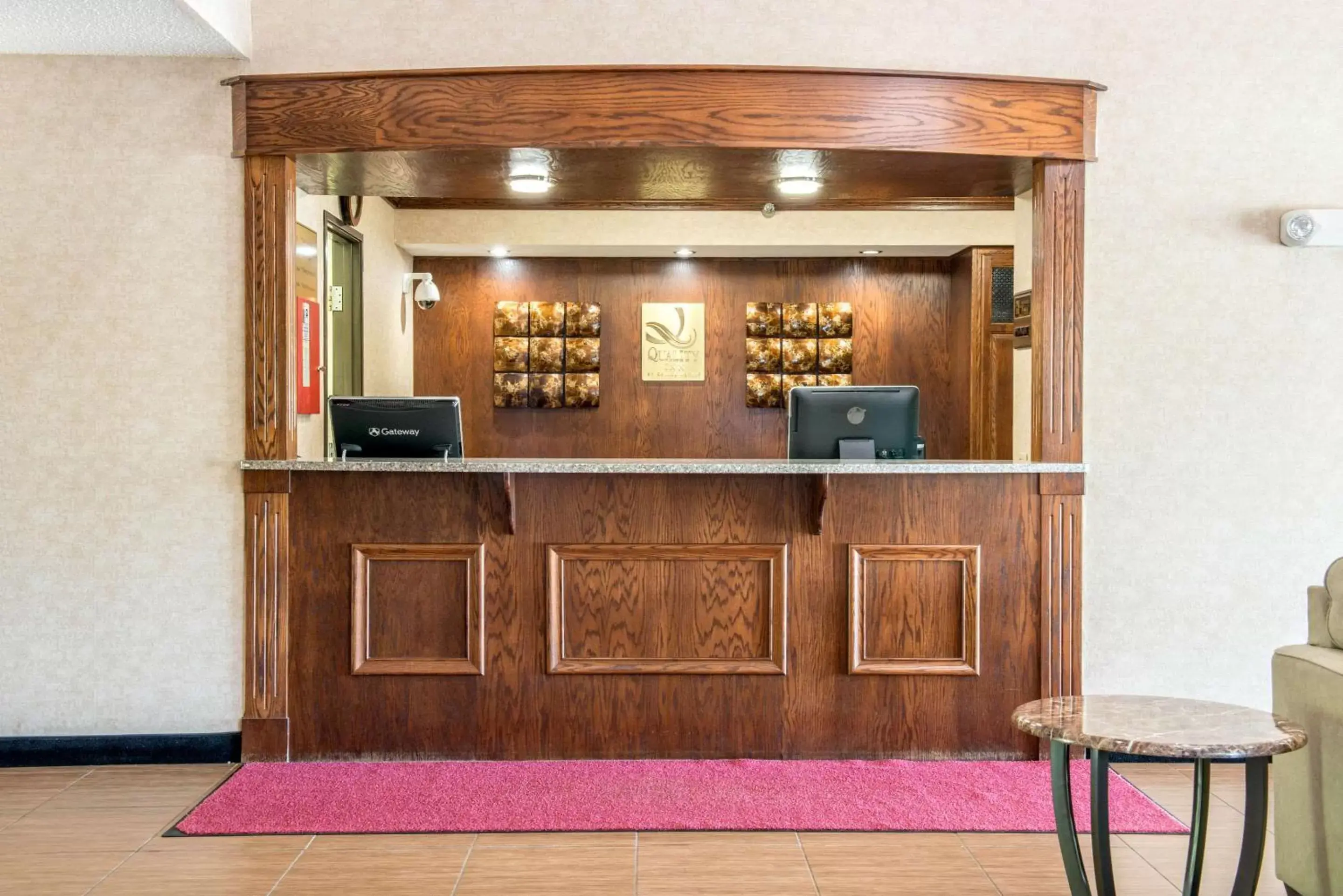 Lobby or reception in Quality Inn Meadville