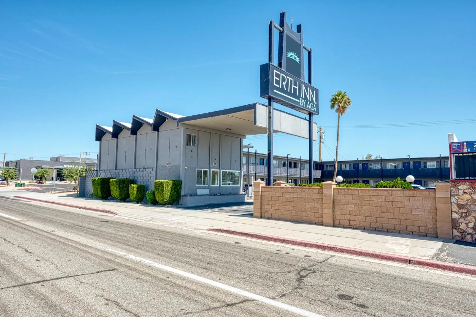 ERTH INN by AGA- Mojave