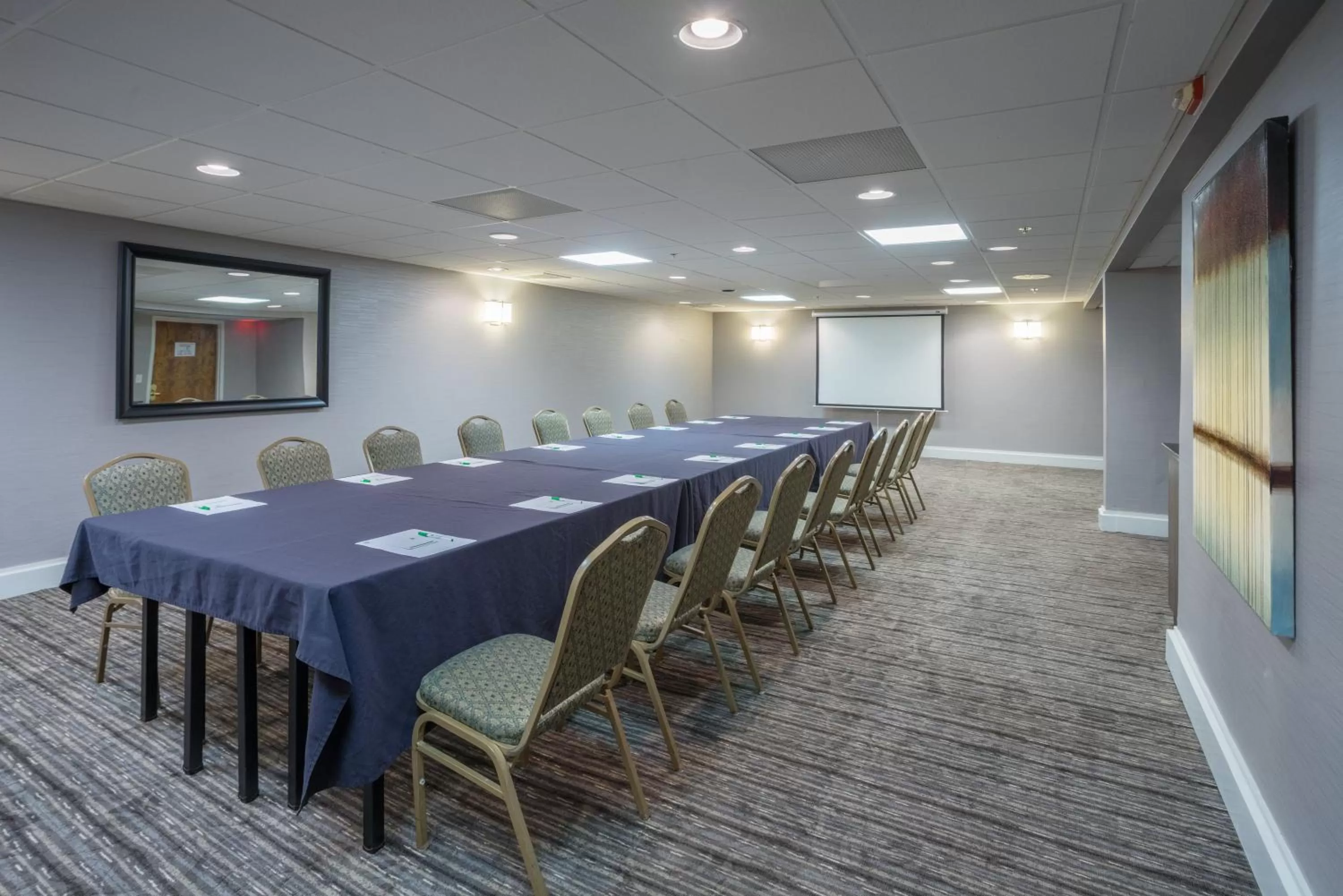 Meeting/conference room in Holiday Inn Harrisburg I-81 Hershey Area by IHG