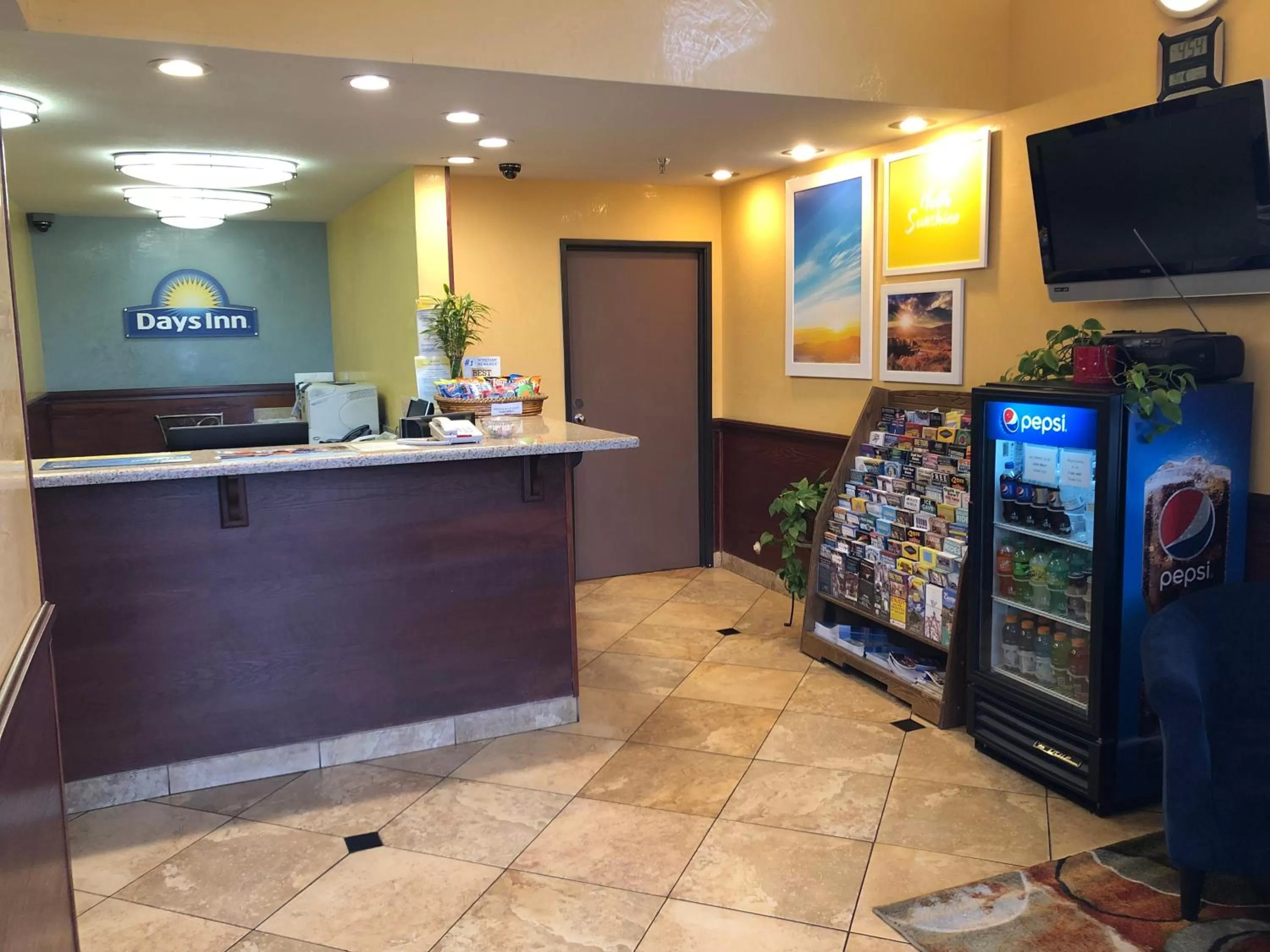 Lobby or reception in Days Inn by Wyndham Rio Rancho
