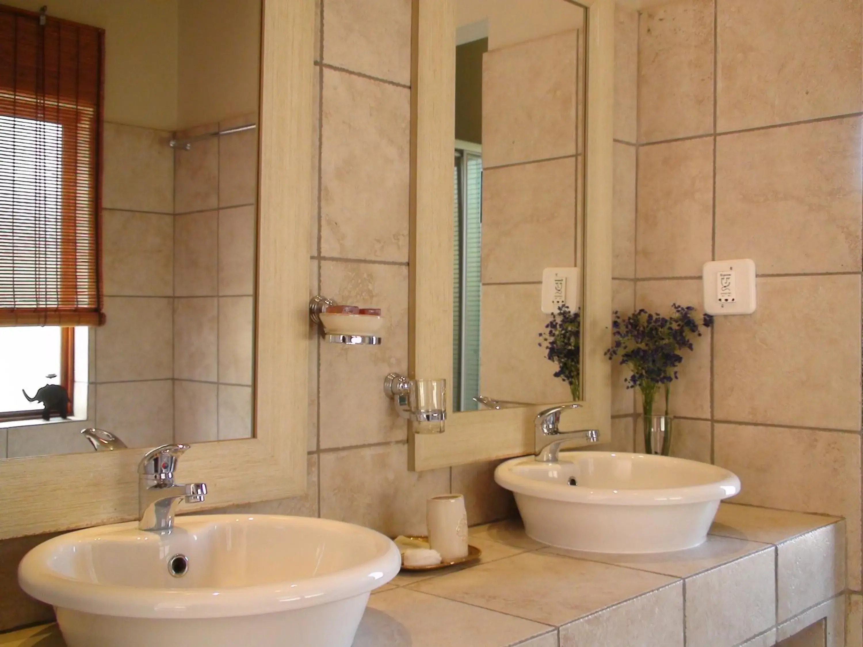 Bathroom in Villa Lugano Guesthouse