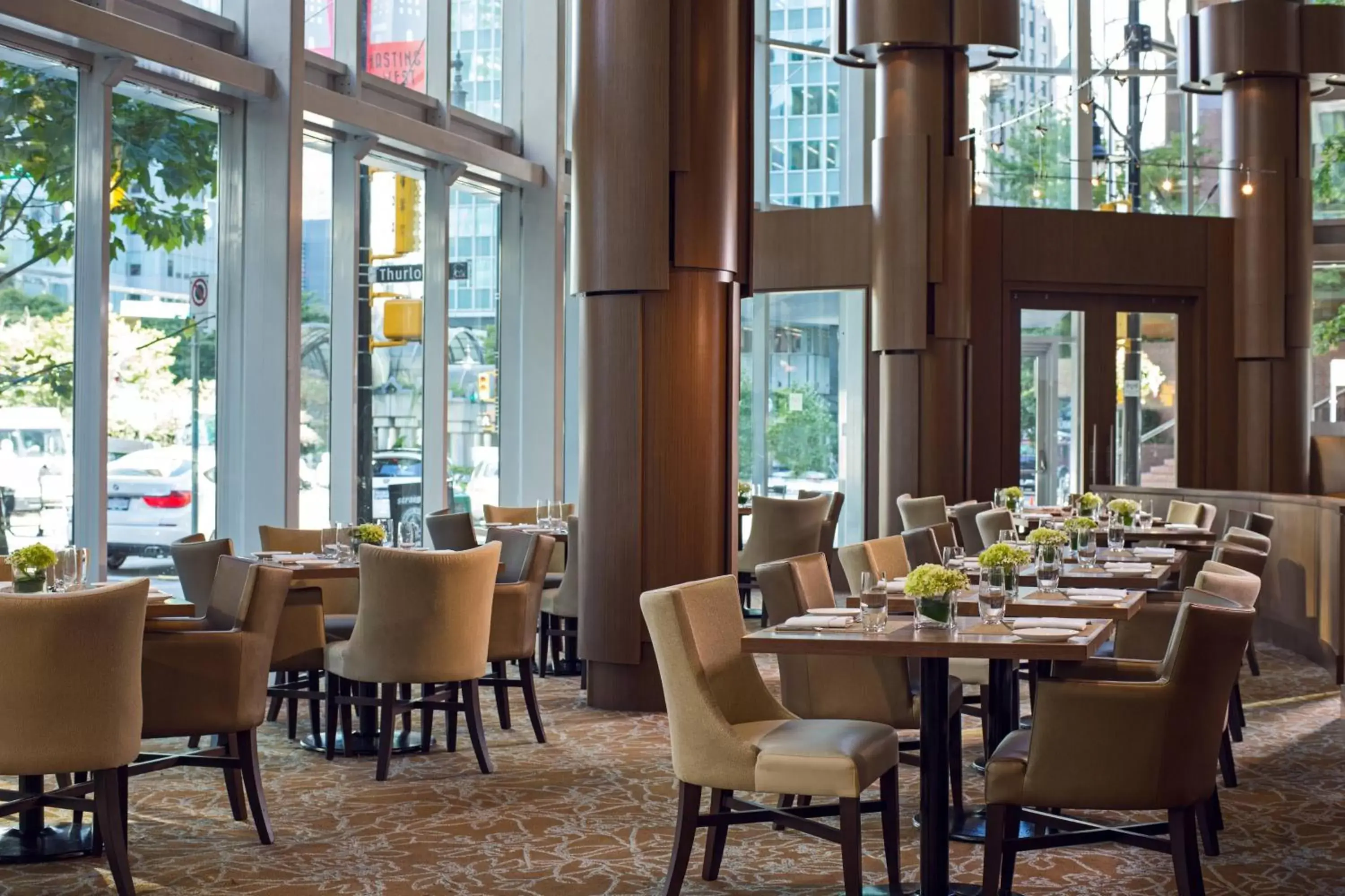Restaurant/Places to Eat in Vancouver Marriott Pinnacle Downtown Hotel