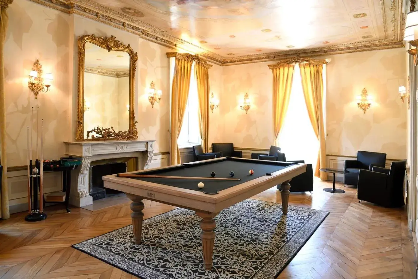 Winter, Billiards in Château de Pizay