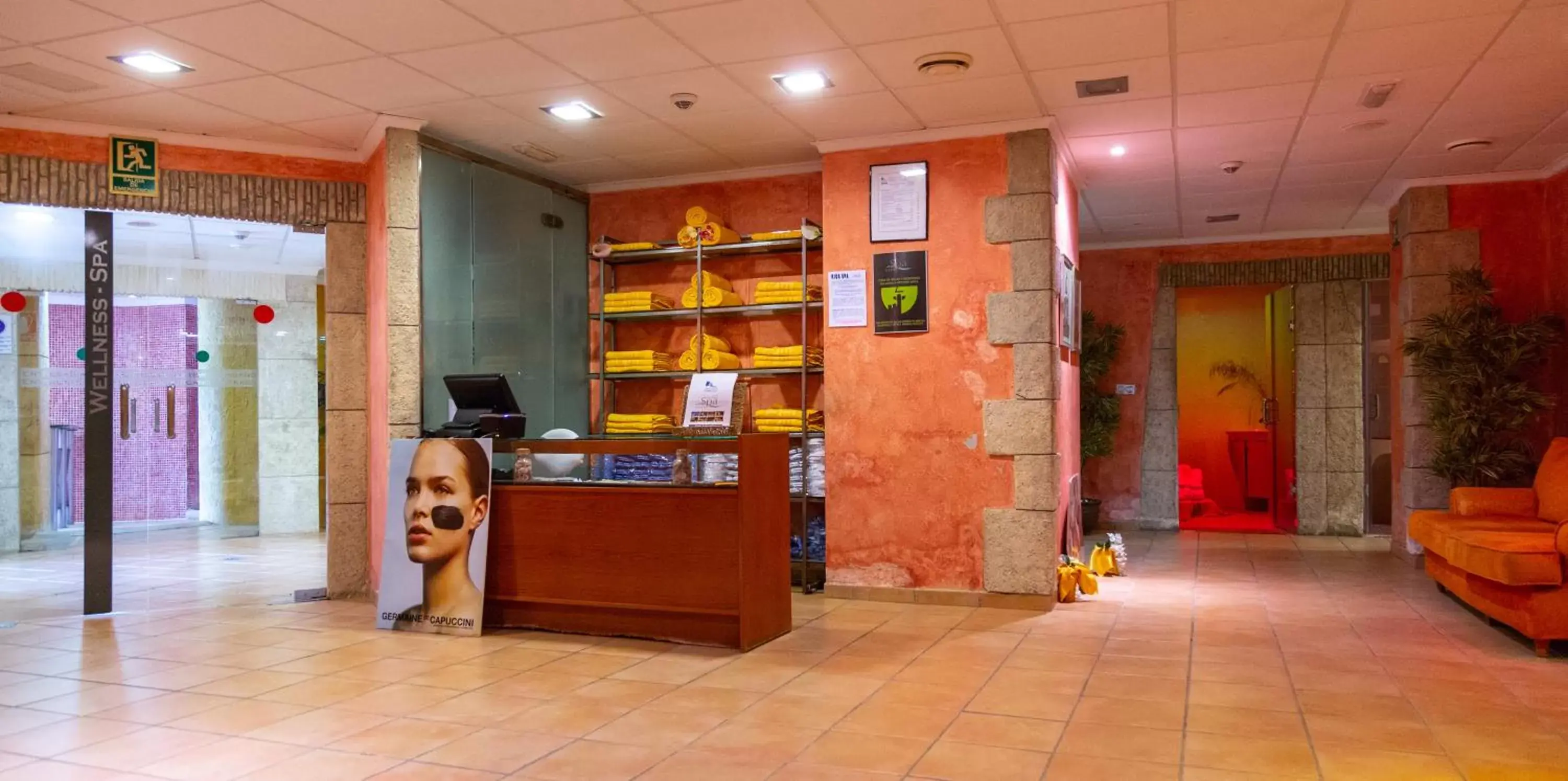 Spa and wellness centre/facilities, Lobby/Reception in Gran Hotel Peñiscola