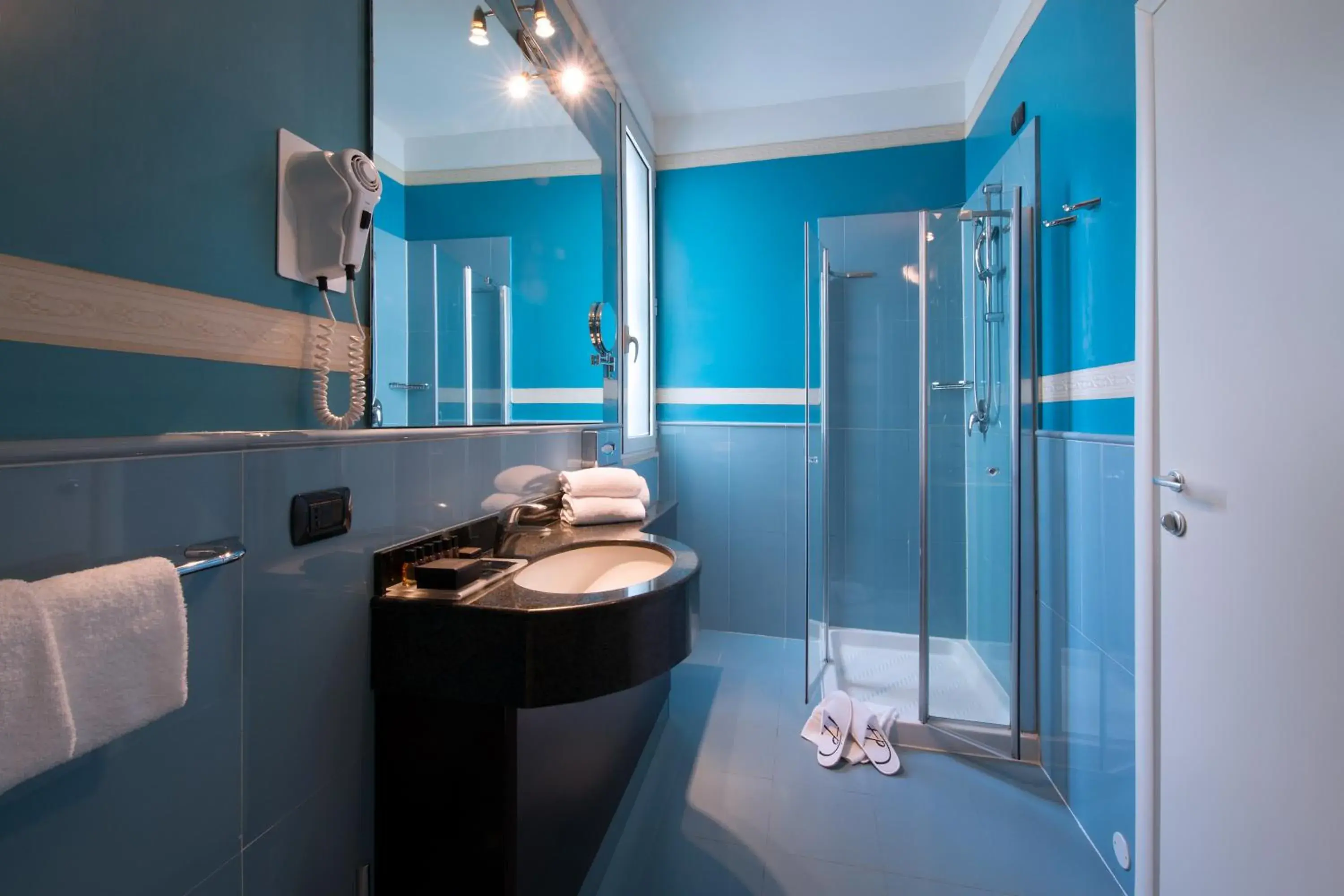 Bathroom in CDH Hotel La Spezia