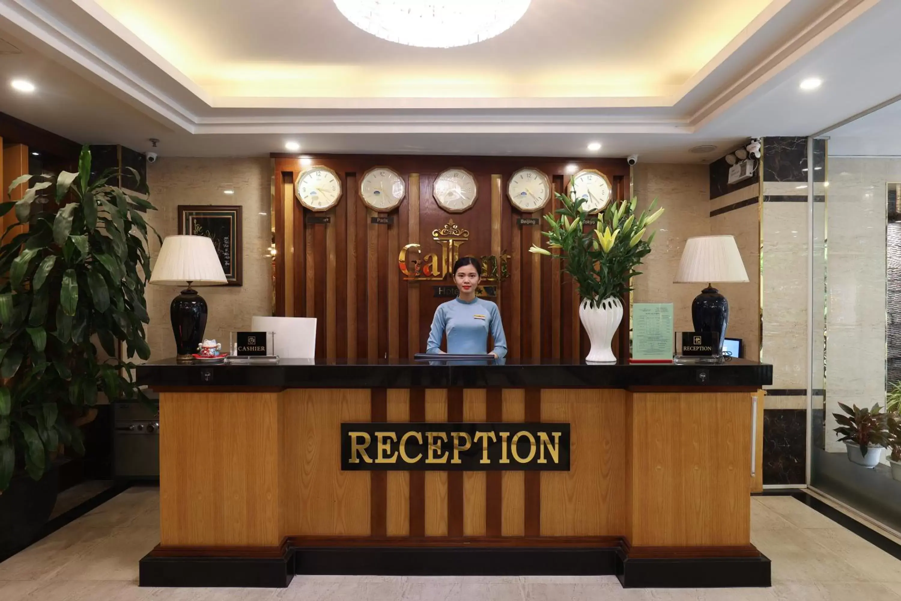 People, Lobby/Reception in Gallant Hotel