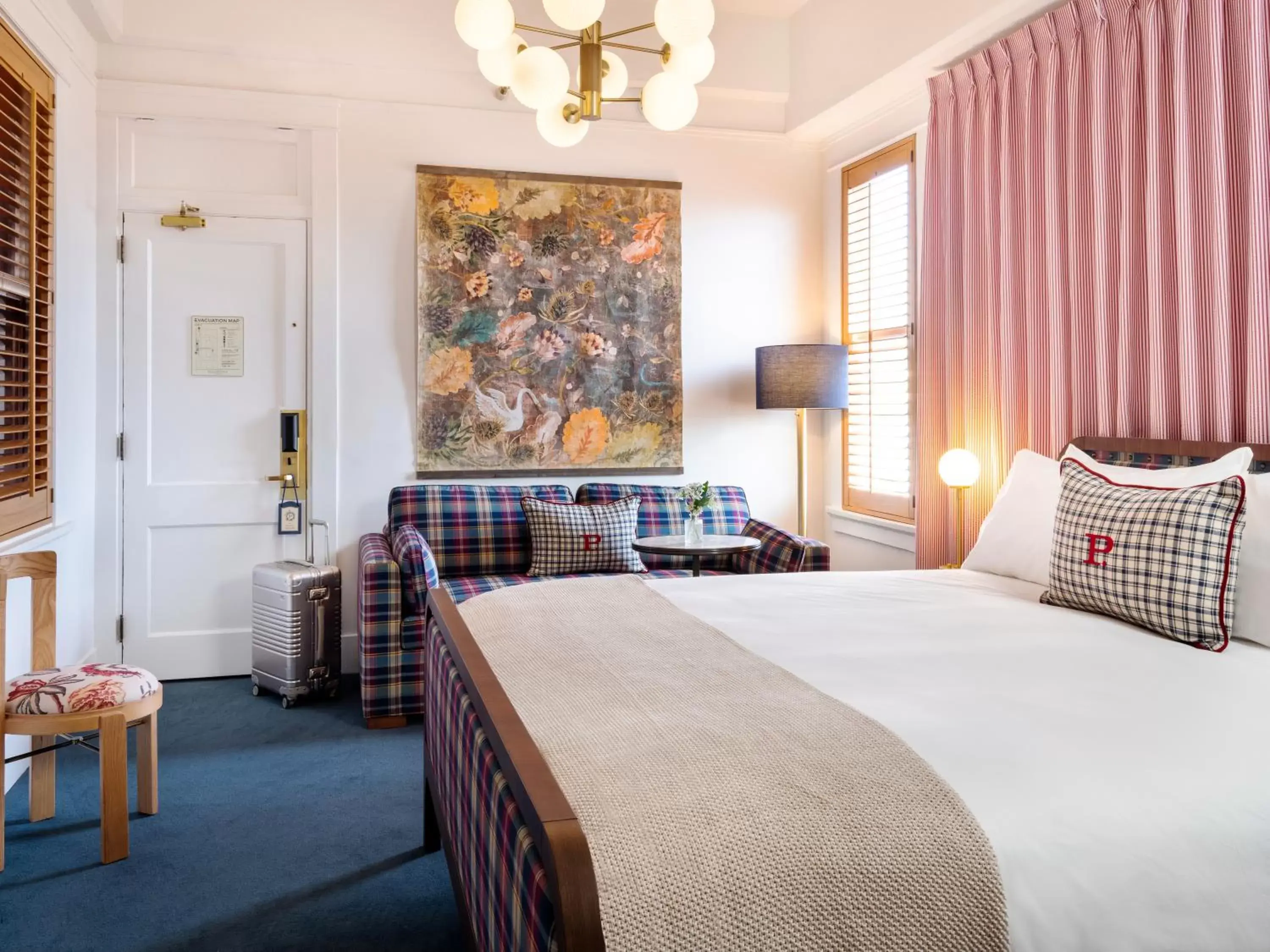 Bed in Palihotel San Diego Gaslamp Quarter Bed in Palihotel San Diego Gaslamp Quarter