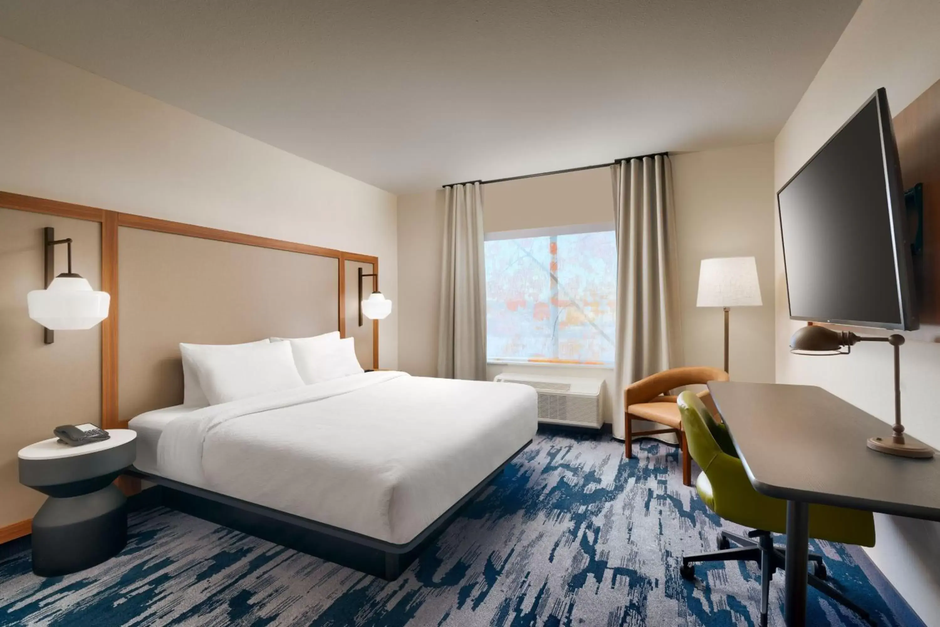 Photo of the whole room, Bed in Fairfield by Marriott Inn & Suites Laurel
