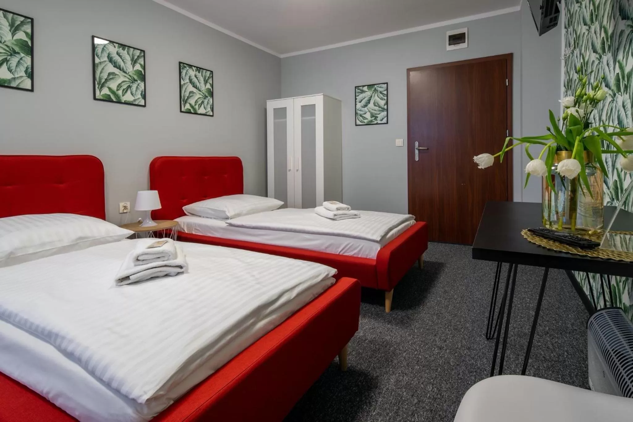 Bed in Nowotel Stop and Sleep